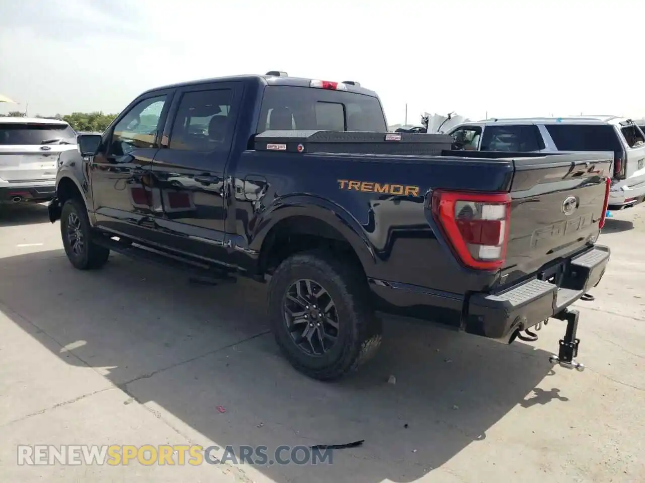 2 Photograph of a damaged car 1FTEW1E84MFC87371 FORD F-150 2021