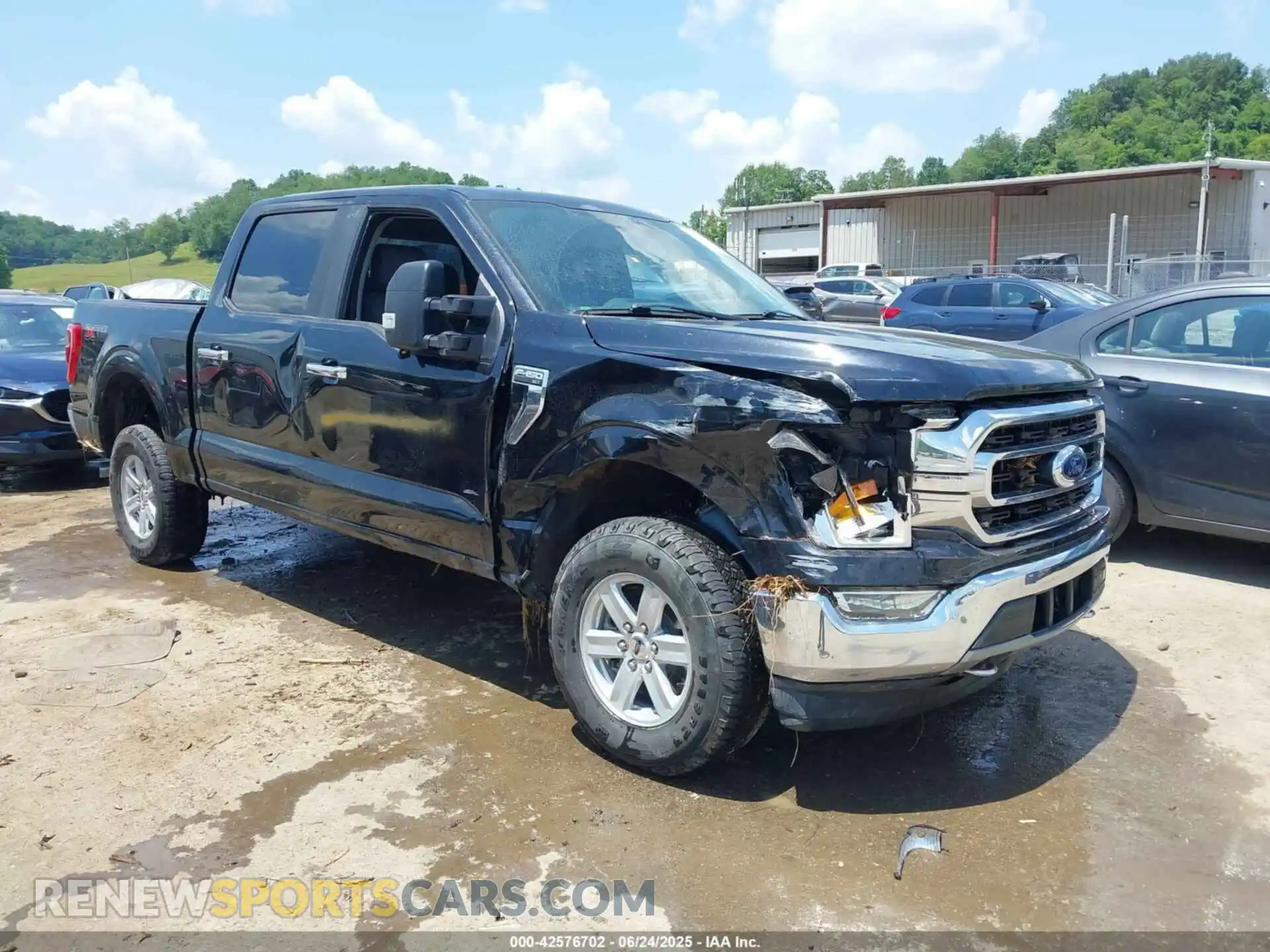 1 Photograph of a damaged car 1FTEW1EP0MFA17982 FORD F-150 2021
