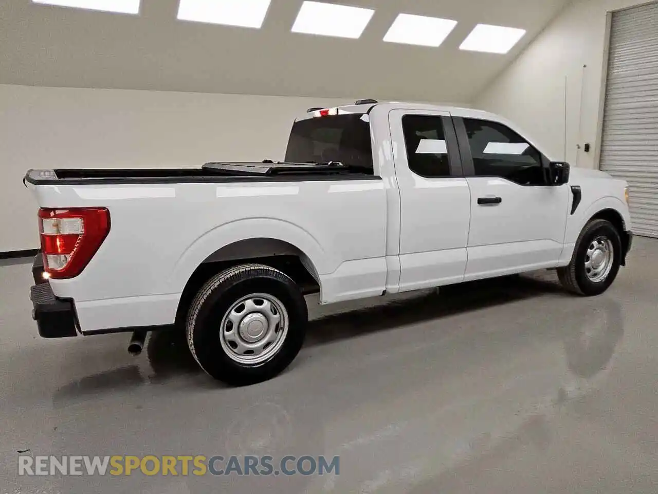 3 Photograph of a damaged car 1FTEX1C50MFB29910 FORD F-150 2021