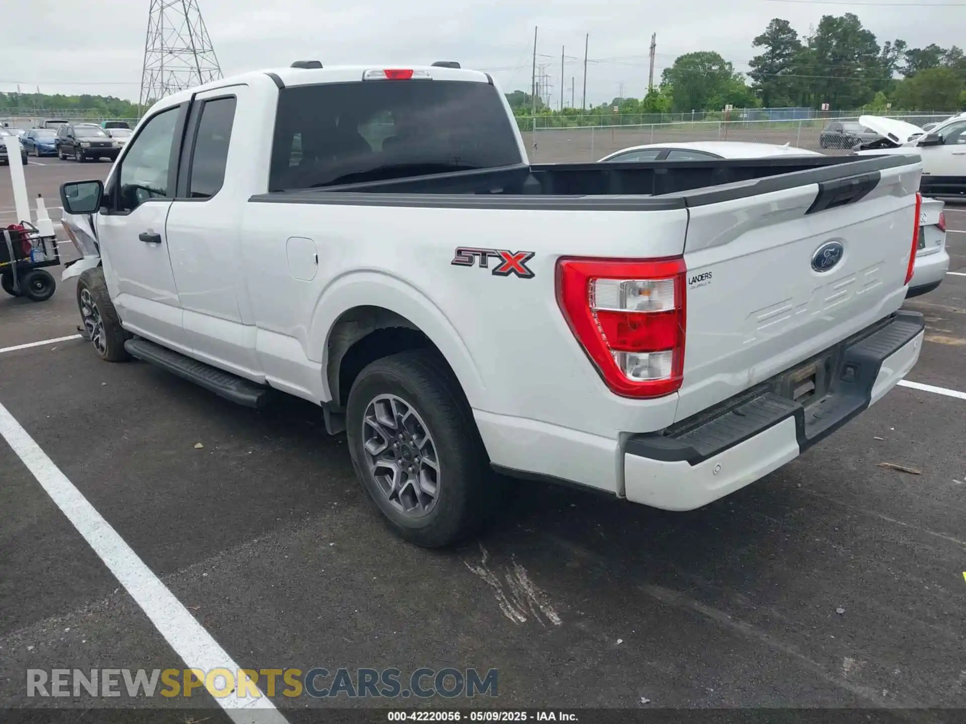 3 fotografías del automóvil dañado 1FTEX1C51MFD08456 FORD F-150 2021