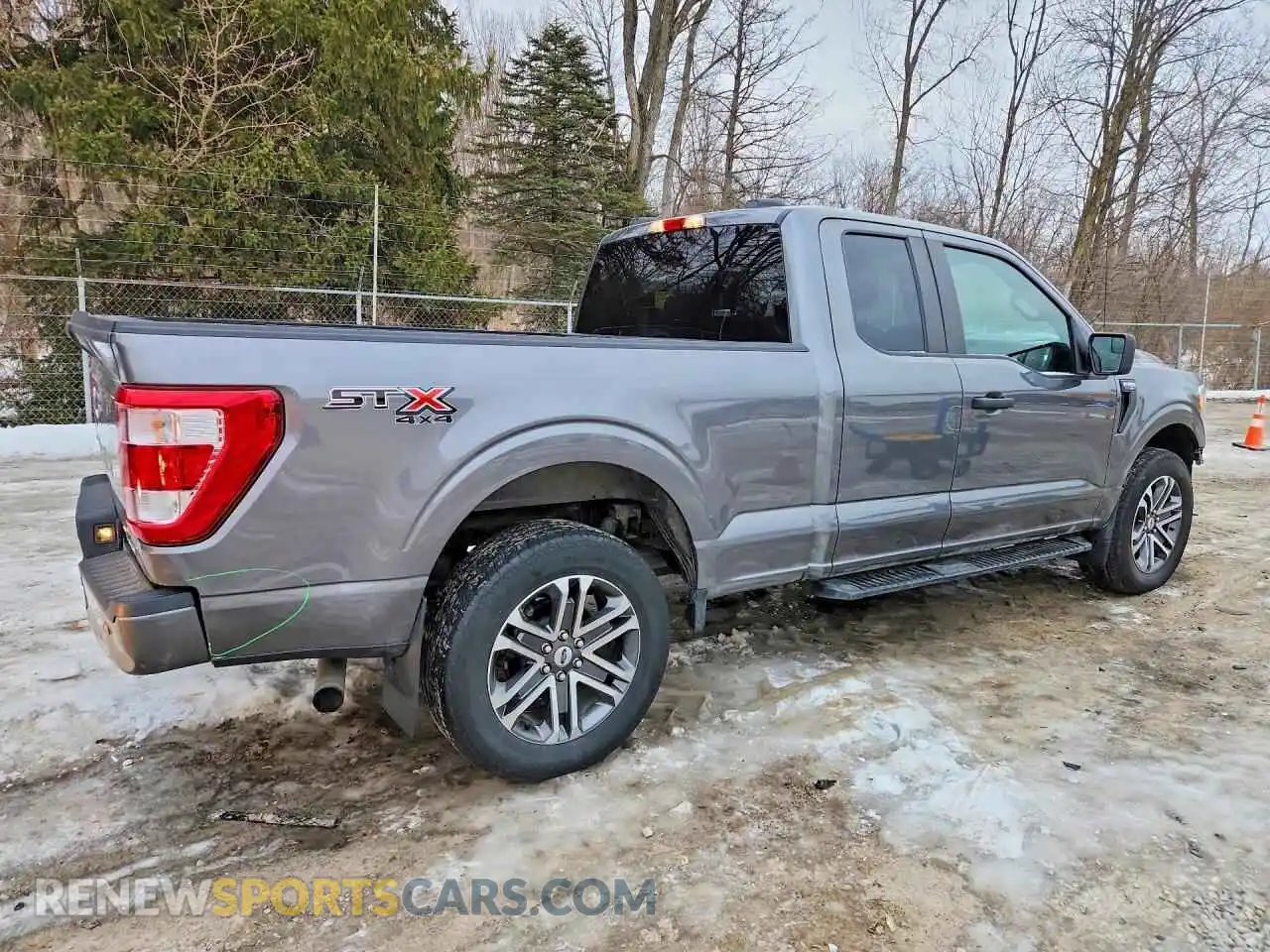 3 Photograph of a damaged car 1FTEX1EP4MFA37049 FORD F-150 2021