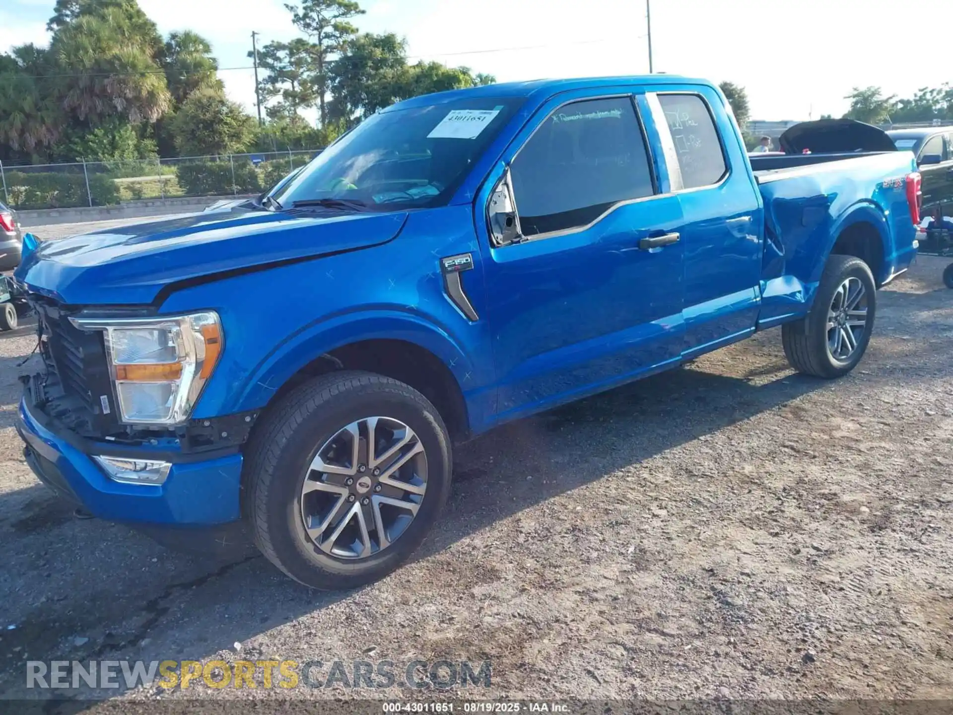 2 Photograph of a damaged car 1FTEX1EP4MFC59168 FORD F-150 2021