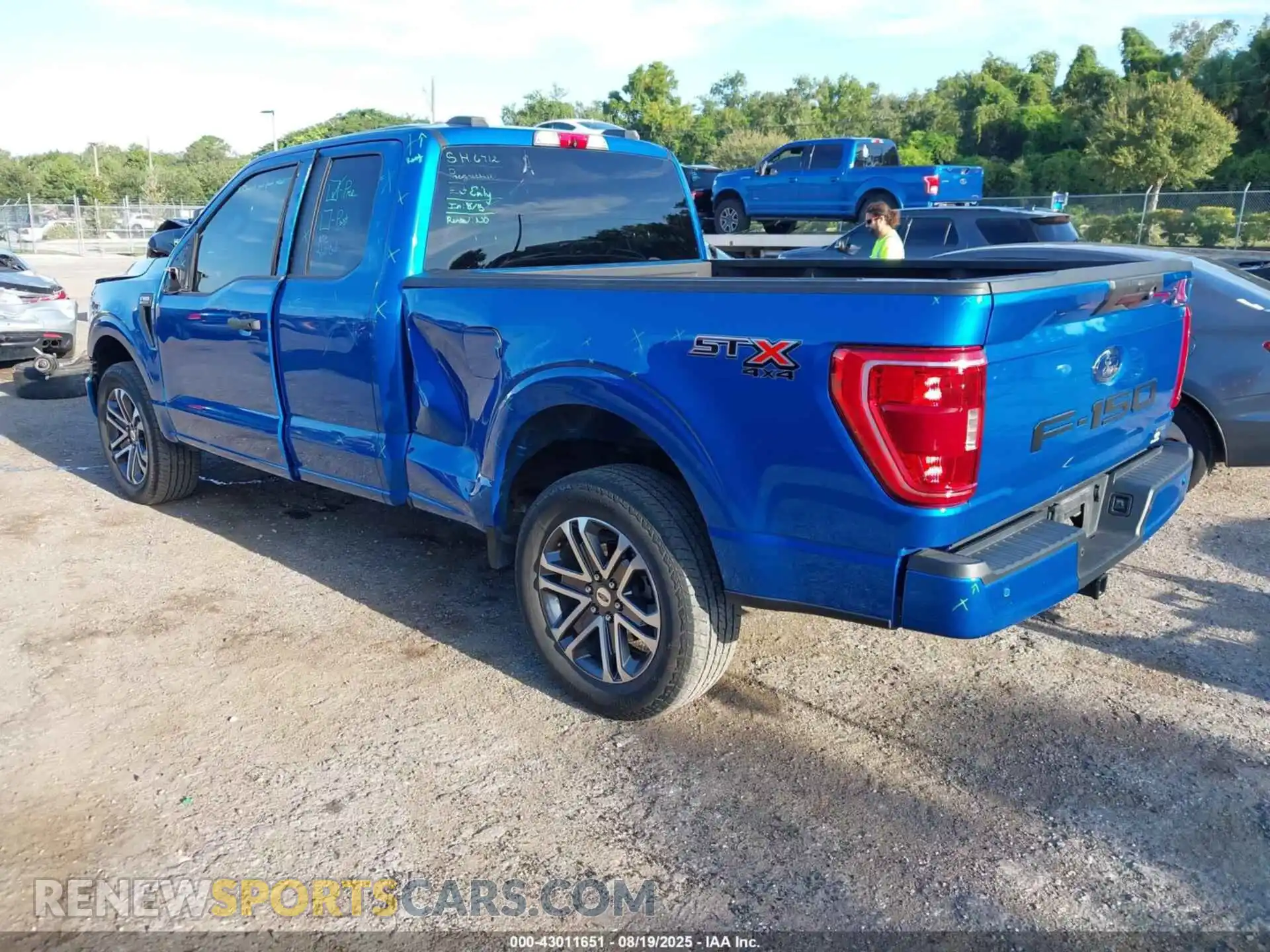 3 Photograph of a damaged car 1FTEX1EP4MFC59168 FORD F-150 2021