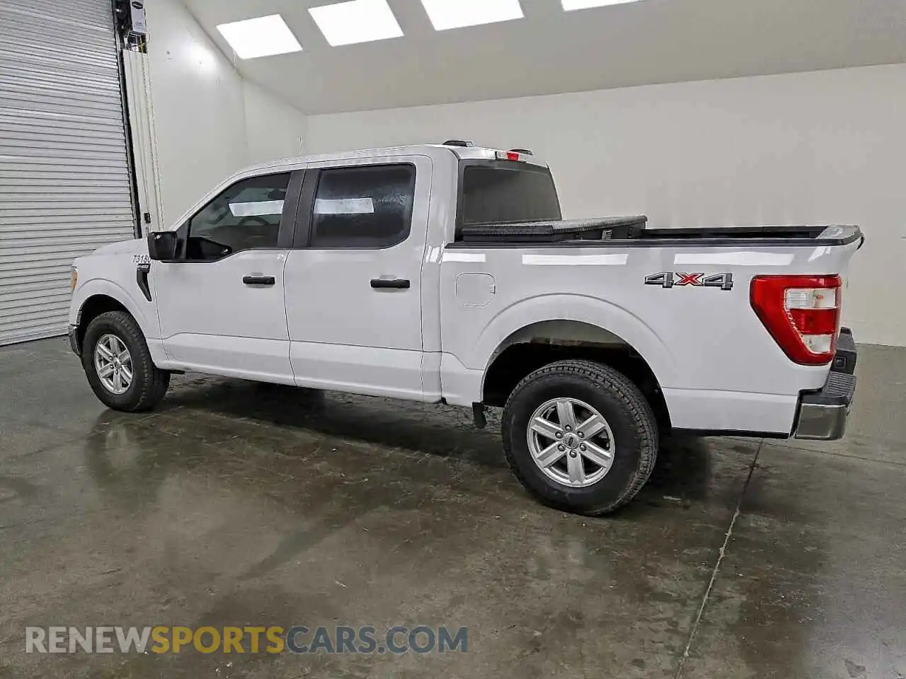 2 Photograph of a damaged car 1FTFW1E59MFA73180 FORD F-150 2021