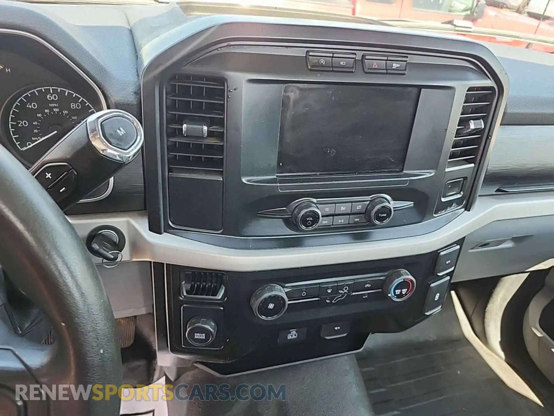 3 fotografías del automóvil dañado 1FTMF1CB7MKD82167 FORD F-150 2021