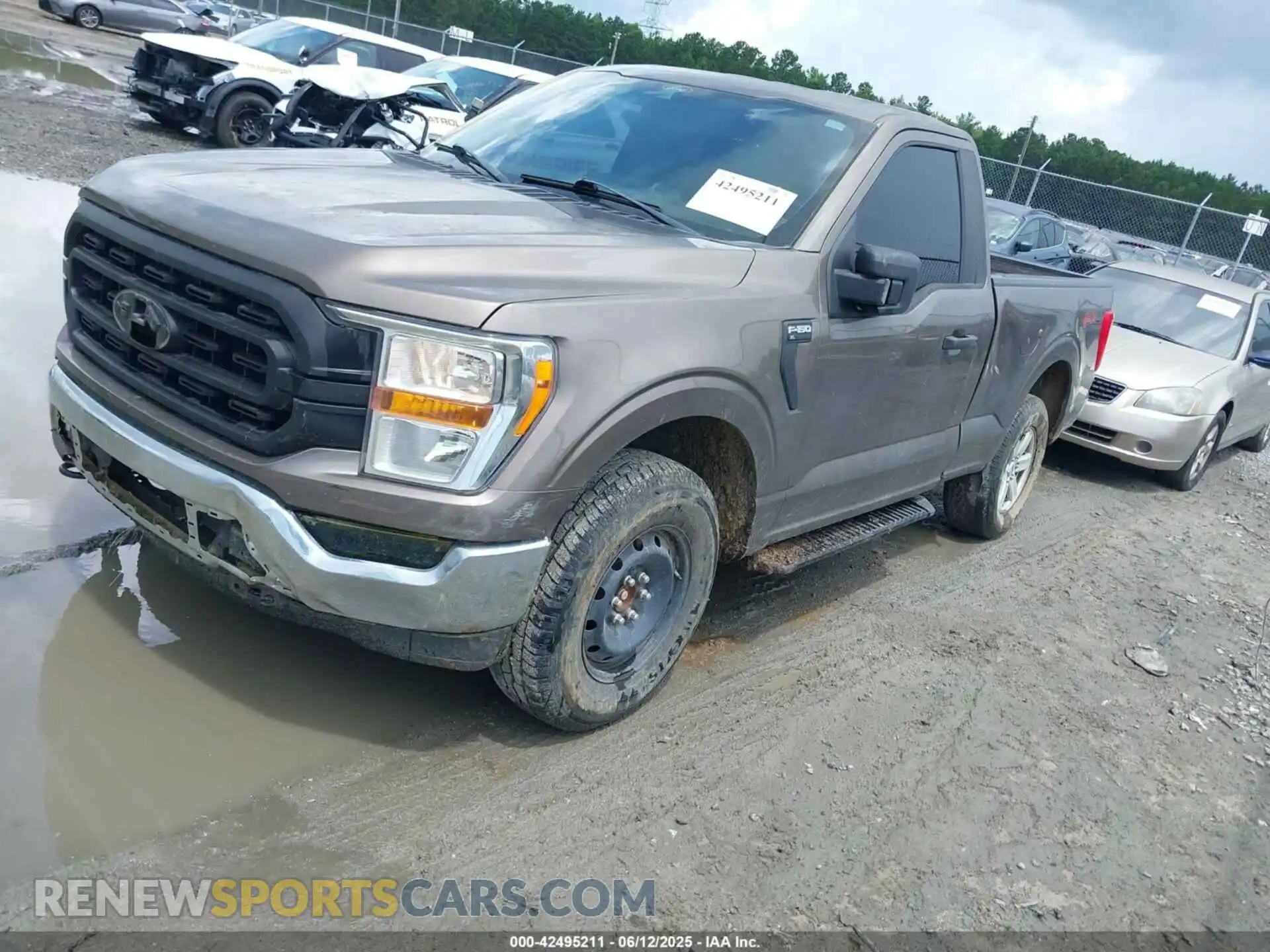 2 fotografías del automóvil dañado 1FTMF1E5XMKF04768 FORD F-150 2021
