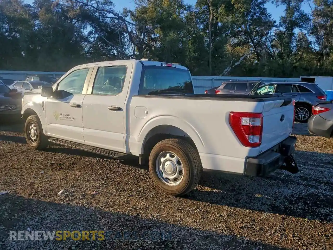 2 Photograph of a damaged car 1FTEW1CP1NFB29940 FORD F-150 2022