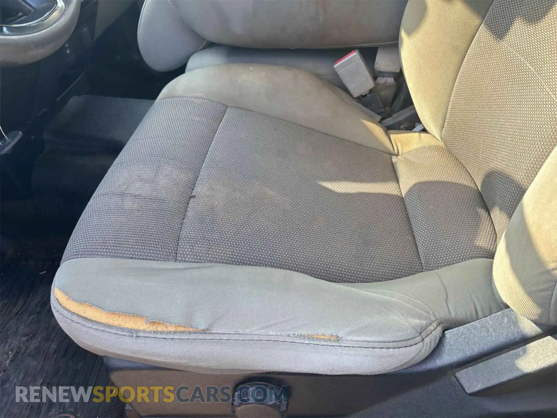 2 fotografías del automóvil dañado 1FT7W2BT4KEG48172 FORD F-250 2019