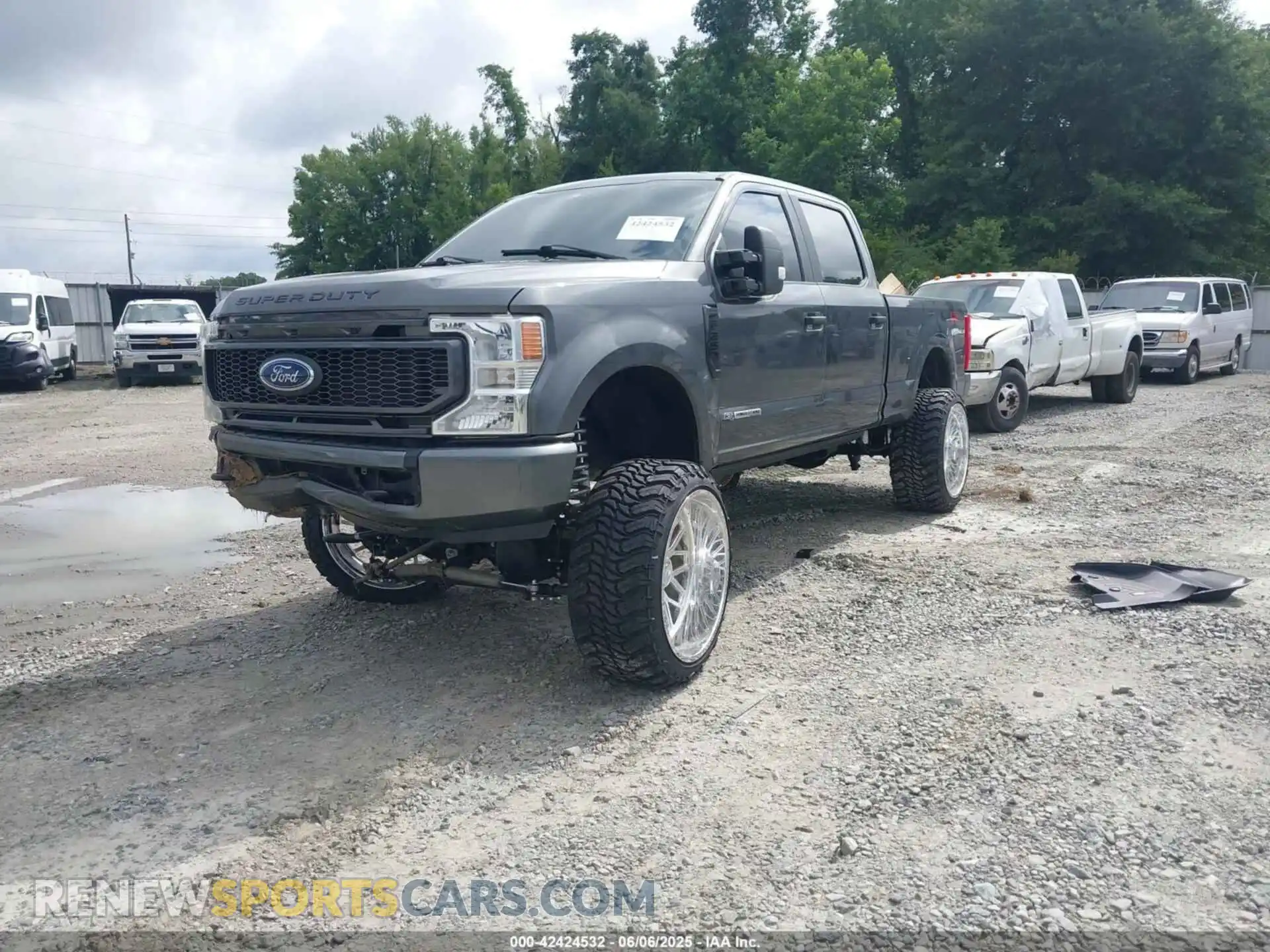 2 Photograph of a damaged car 1FT7W2BT4LEE65632 FORD F-250 2020