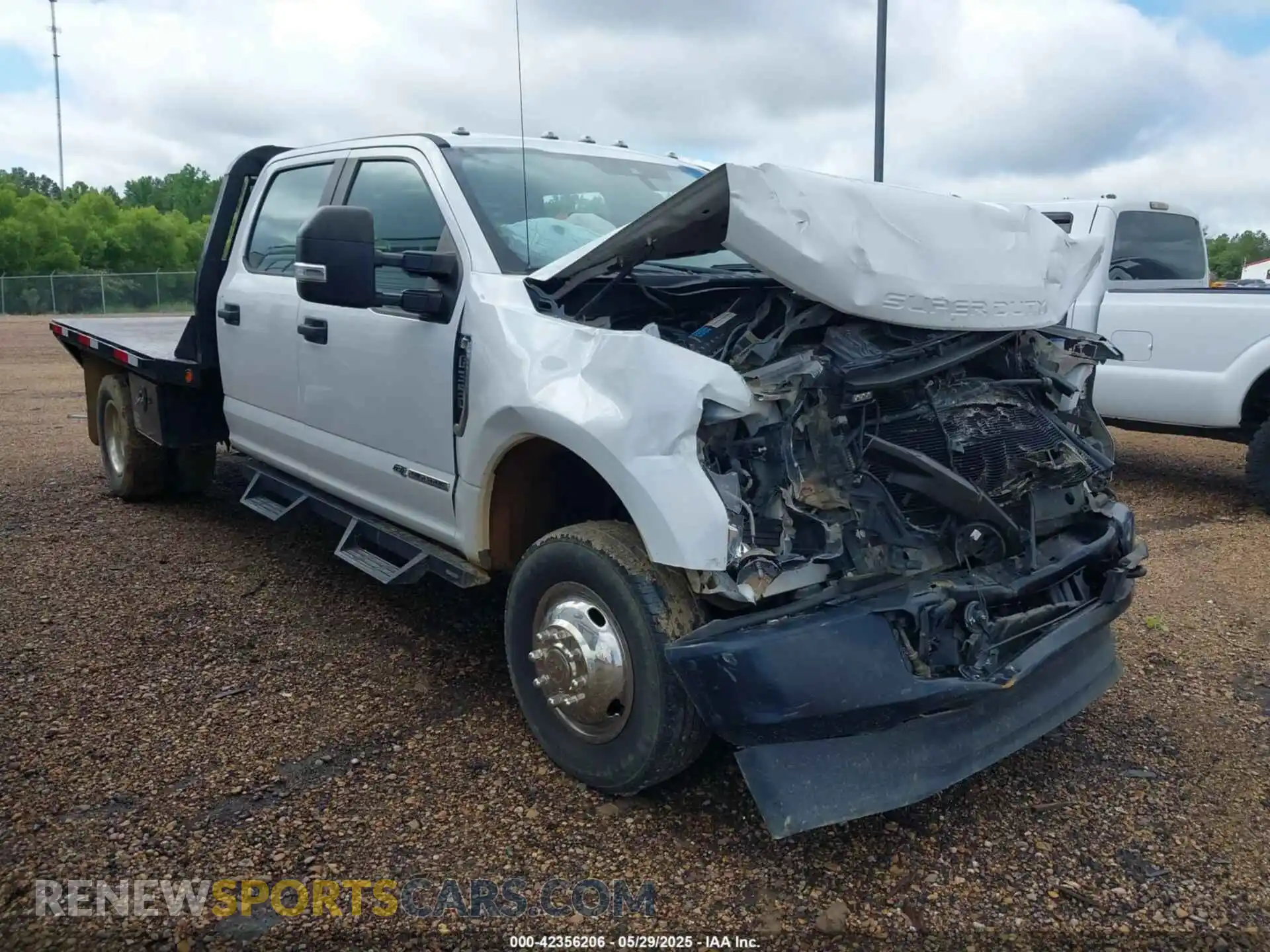 1 Photograph of a damaged car 1FD8W3HTXLED98208 FORD F-350 CHASSIS 2020