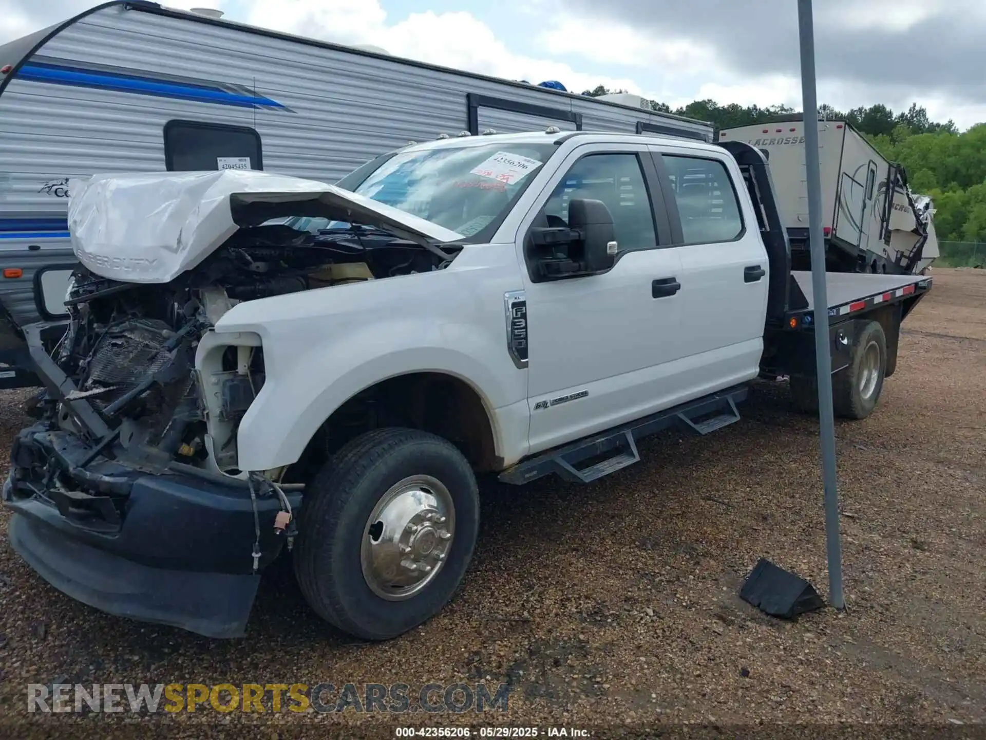 2 Photograph of a damaged car 1FD8W3HTXLED98208 FORD F-350 CHASSIS 2020