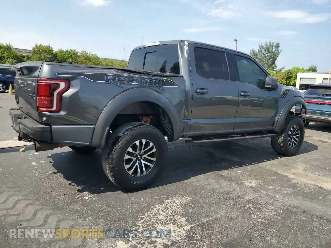 3 Photograph of a damaged car 1FTFW1RG0KFC16008 FORD F150 2019