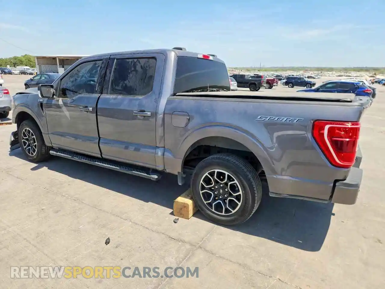 2 Фотография поврежденного автомобиля 1FTEW1CP3MFC28807 FORD F150 2021