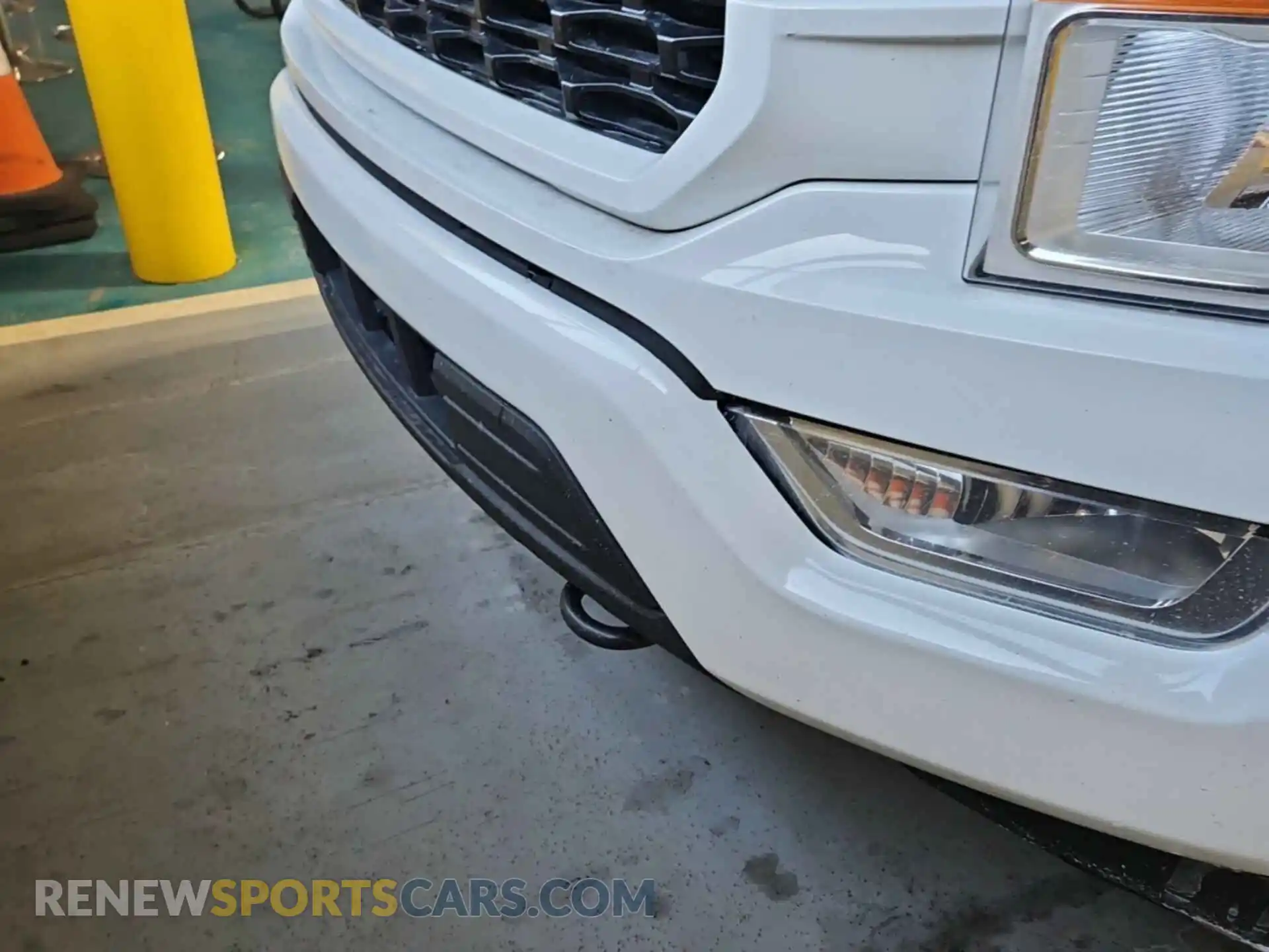 2 fotografías del automóvil dañado 1FTEW1EP1MFA29266 FORD F150 2021