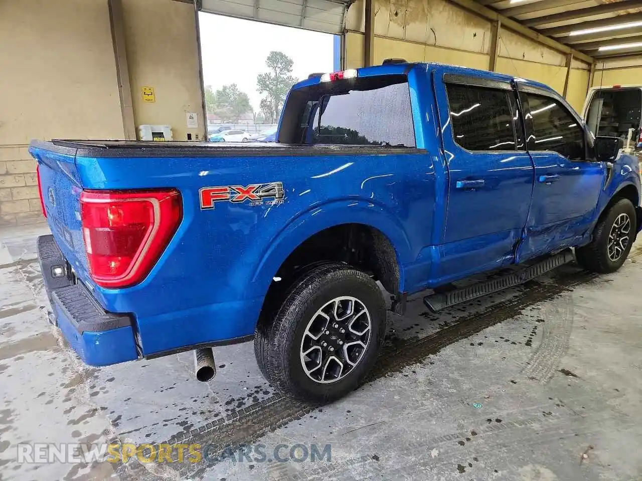 3 Фотография поврежденного автомобиля 1FTEW1EP6MFB76618 FORD F150 2021
