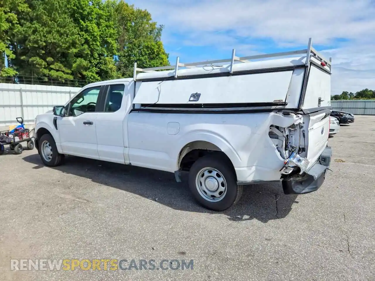 2 Photograph of a damaged car 1FTEX1C50MKE31768 FORD F150 2021