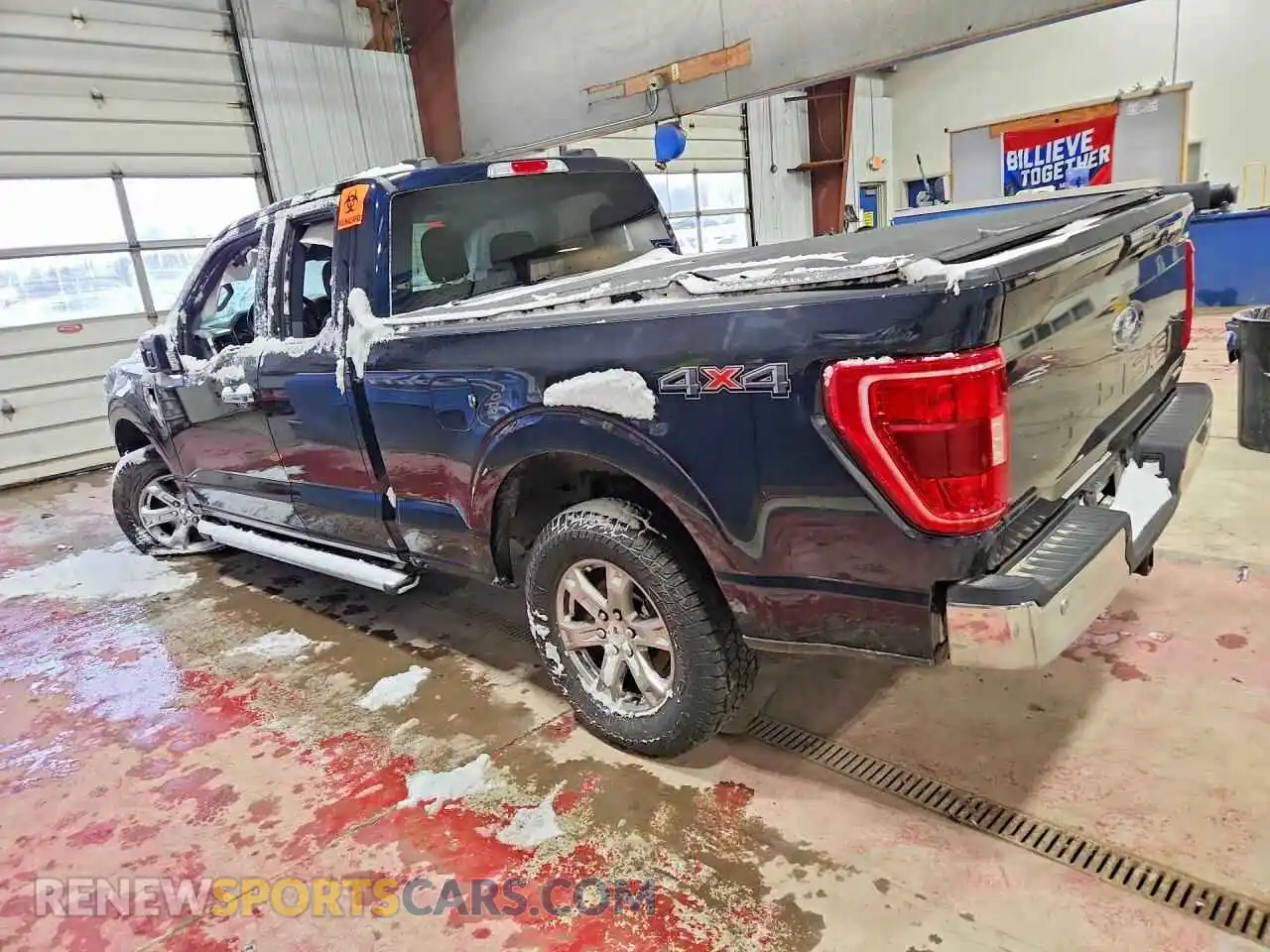 2 fotografías del automóvil dañado 1FTEX1EP3MFC23875 FORD F150 2021