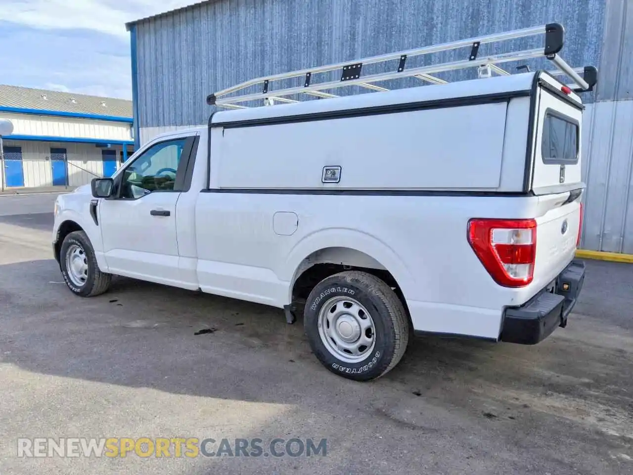 2 Фотография поврежденного автомобиля 1FTMF1CB7MKE08007 FORD F150 2021