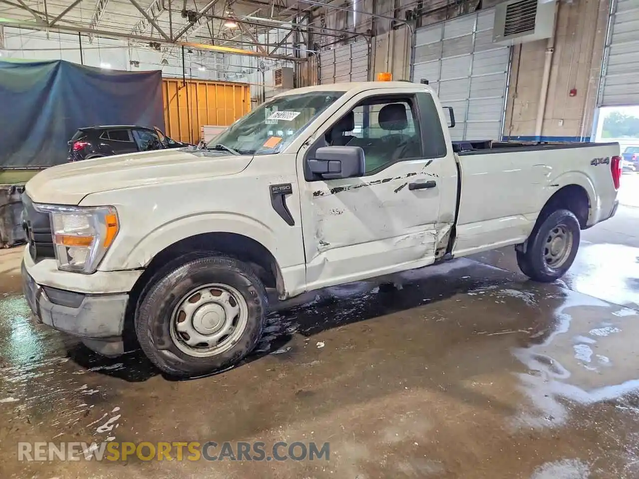 1 Фотография поврежденного автомобиля 1FTMF1EB8MKE54474 FORD F150 2021