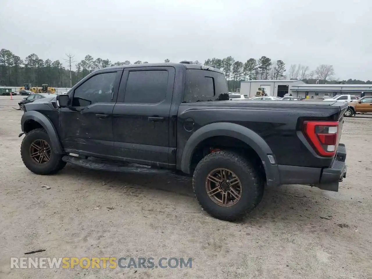 2 Photograph of a damaged car 1FTFW1RG2NFB76535 FORD F150 2022