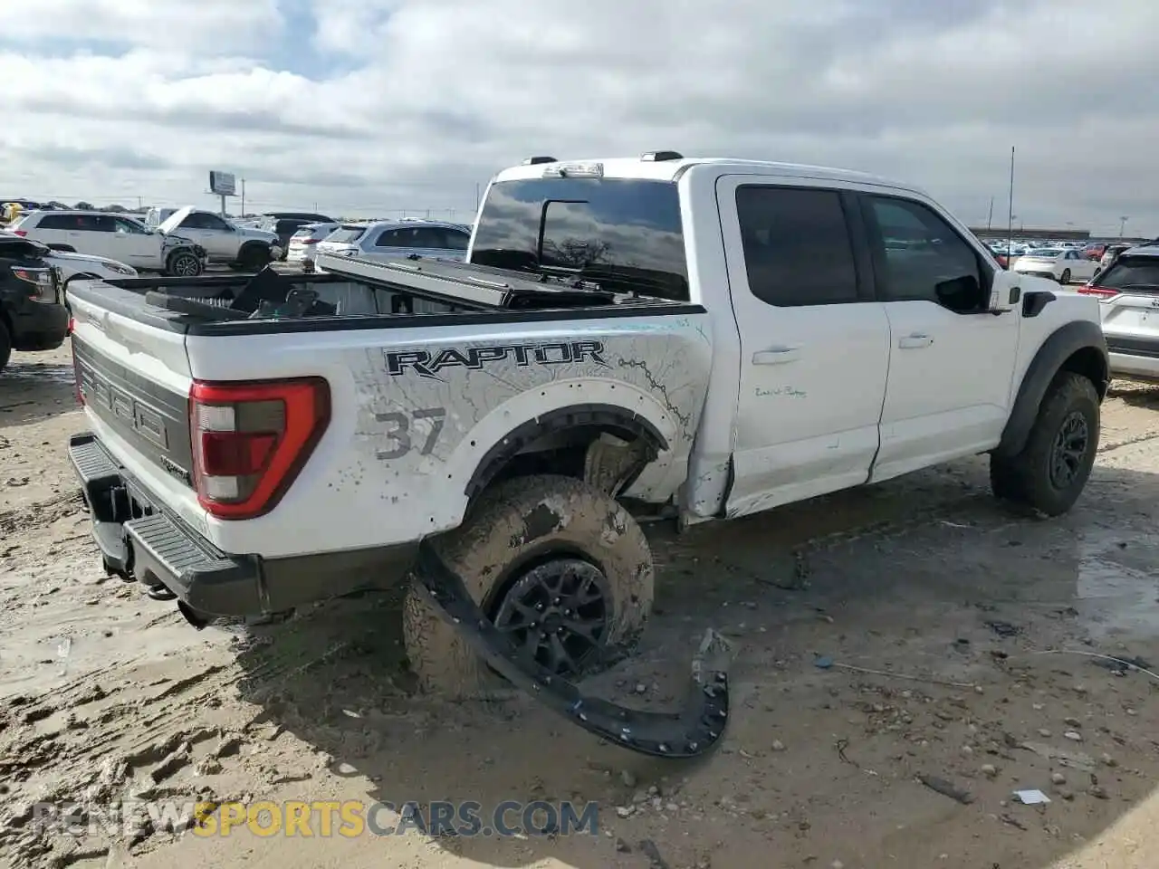 3 fotografías del automóvil dañado 1FTFW1RG3NFB73689 FORD F150 2022