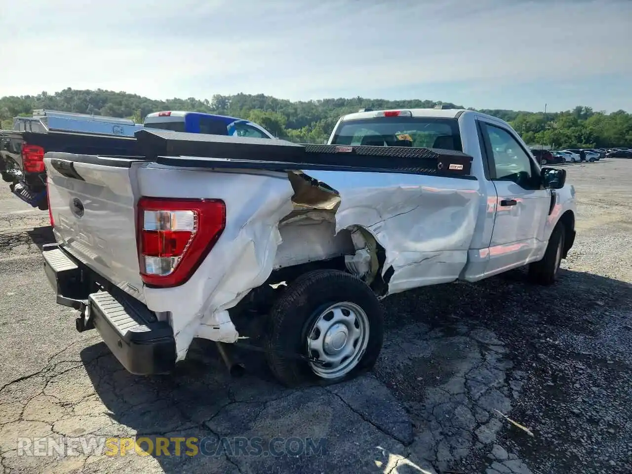 3 fotografías del automóvil dañado 1FTMF1CPXNKE27289 FORD F150 2022