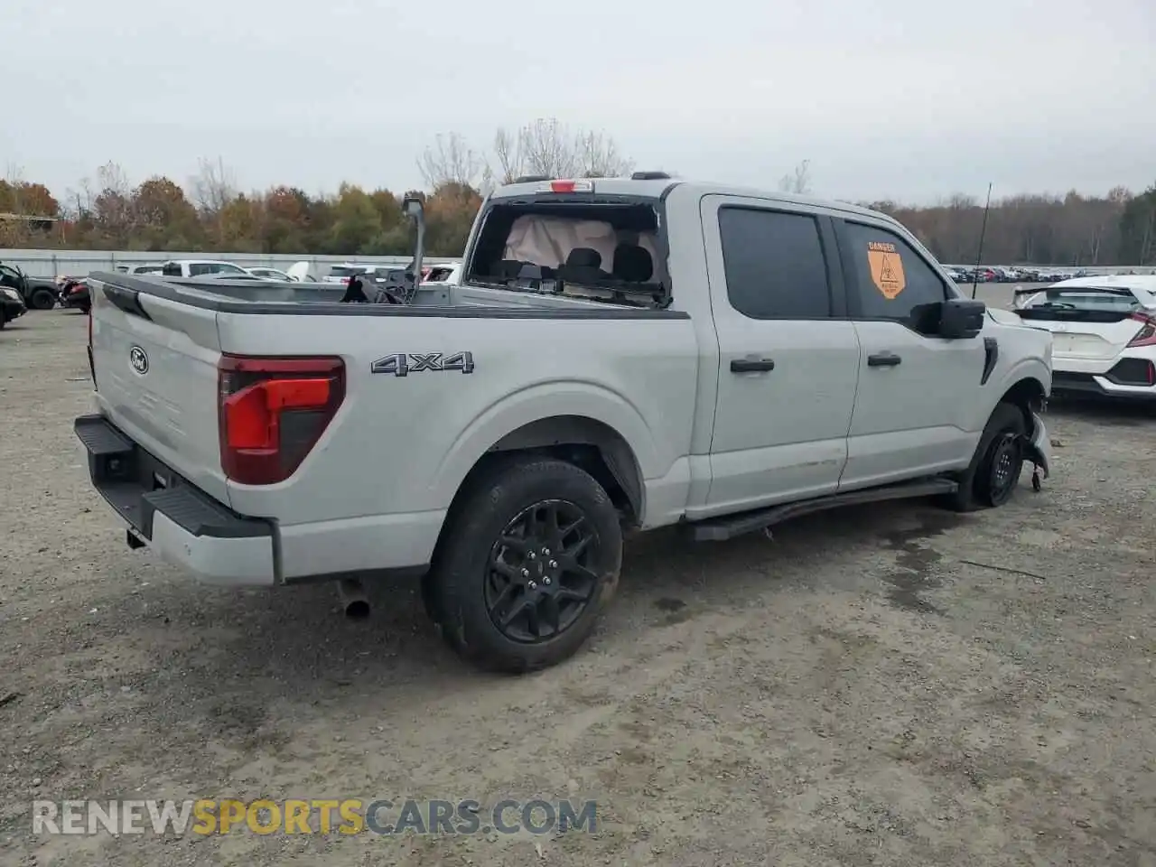 3 Photograph of a damaged car 1FTEW2LP5RKD77112 FORD F150 2024