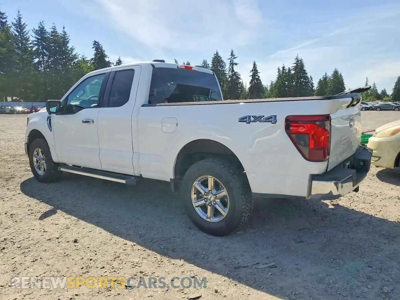 2 fotografías del automóvil dañado 1FTEX3LP3RKF66666 FORD F150 2024