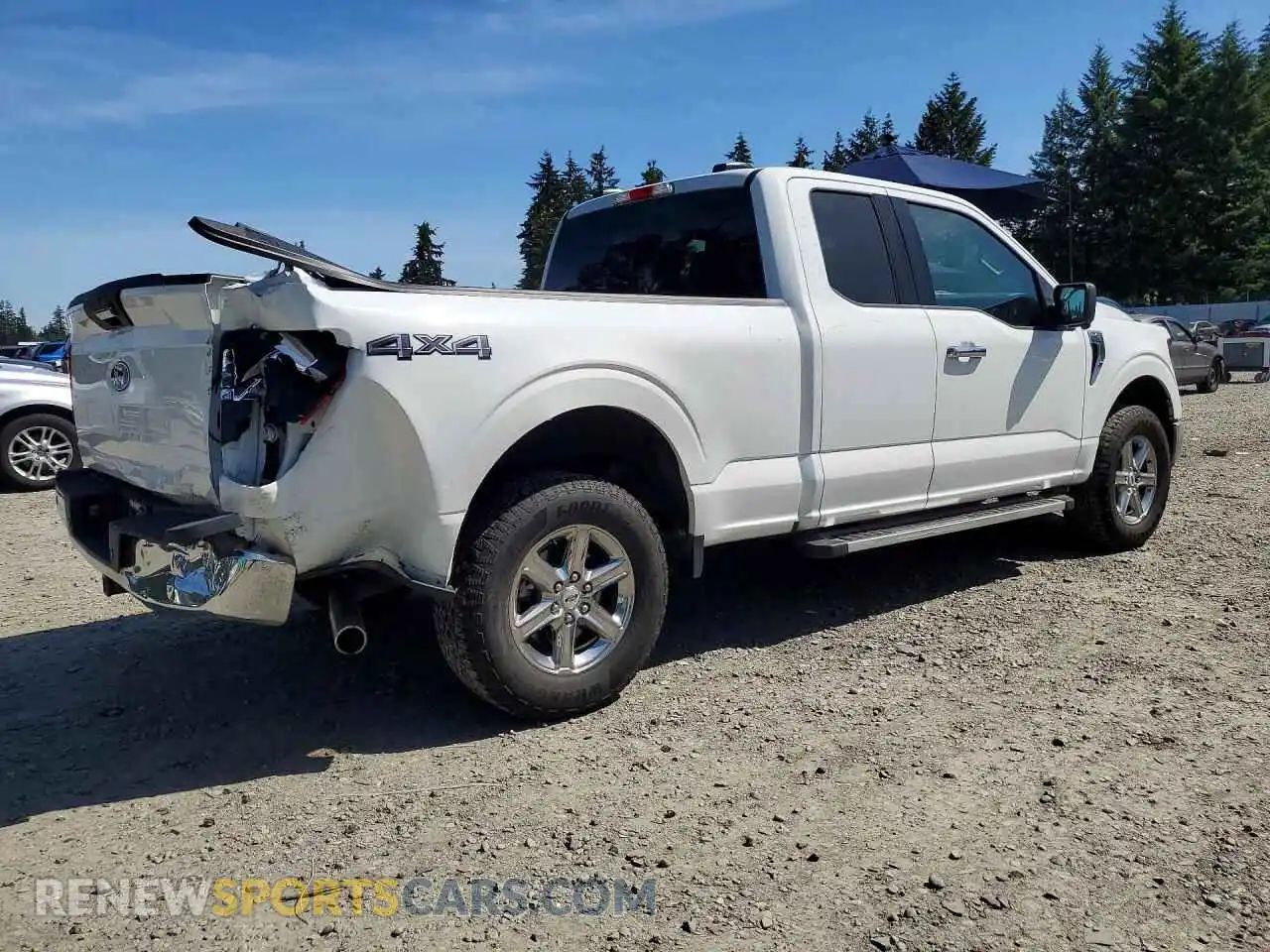 3 fotografías del automóvil dañado 1FTEX3LP3RKF66666 FORD F150 2024