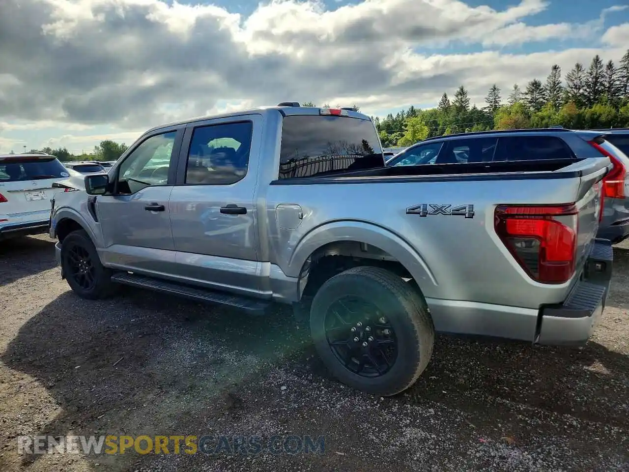 2 fotografías del automóvil dañado 1FTEW2LP2SKD60094 FORD F150 2025