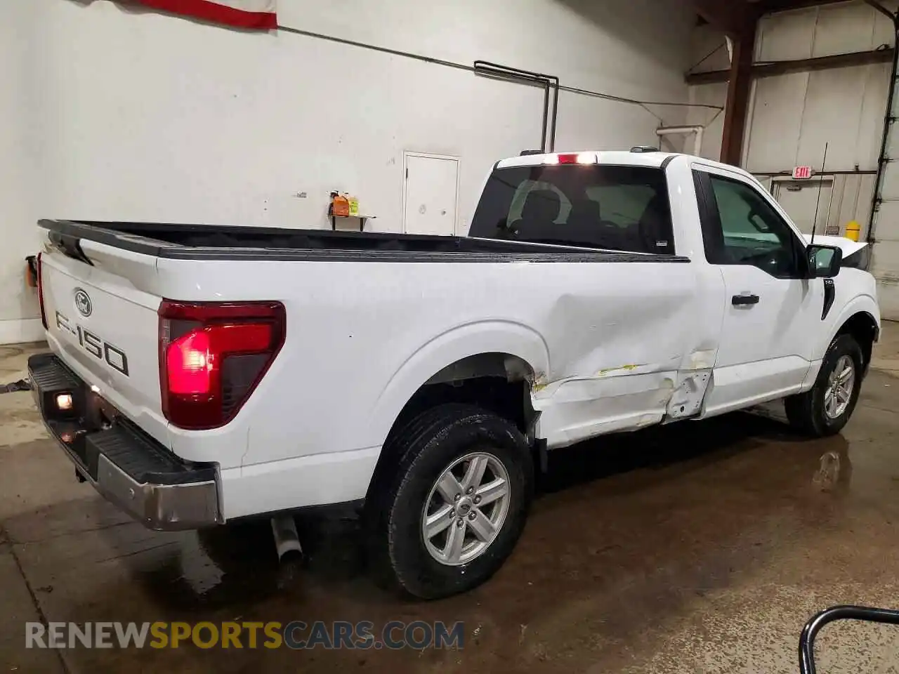 3 Photograph of a damaged car 1FTMF1LP4SKE36713 FORD F150 2025