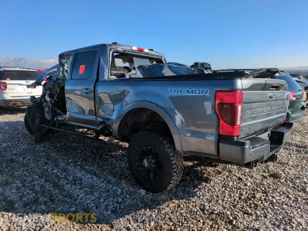 2 fotografías del automóvil dañado 1FT8W2BT5MEC37824 FORD F250 2021