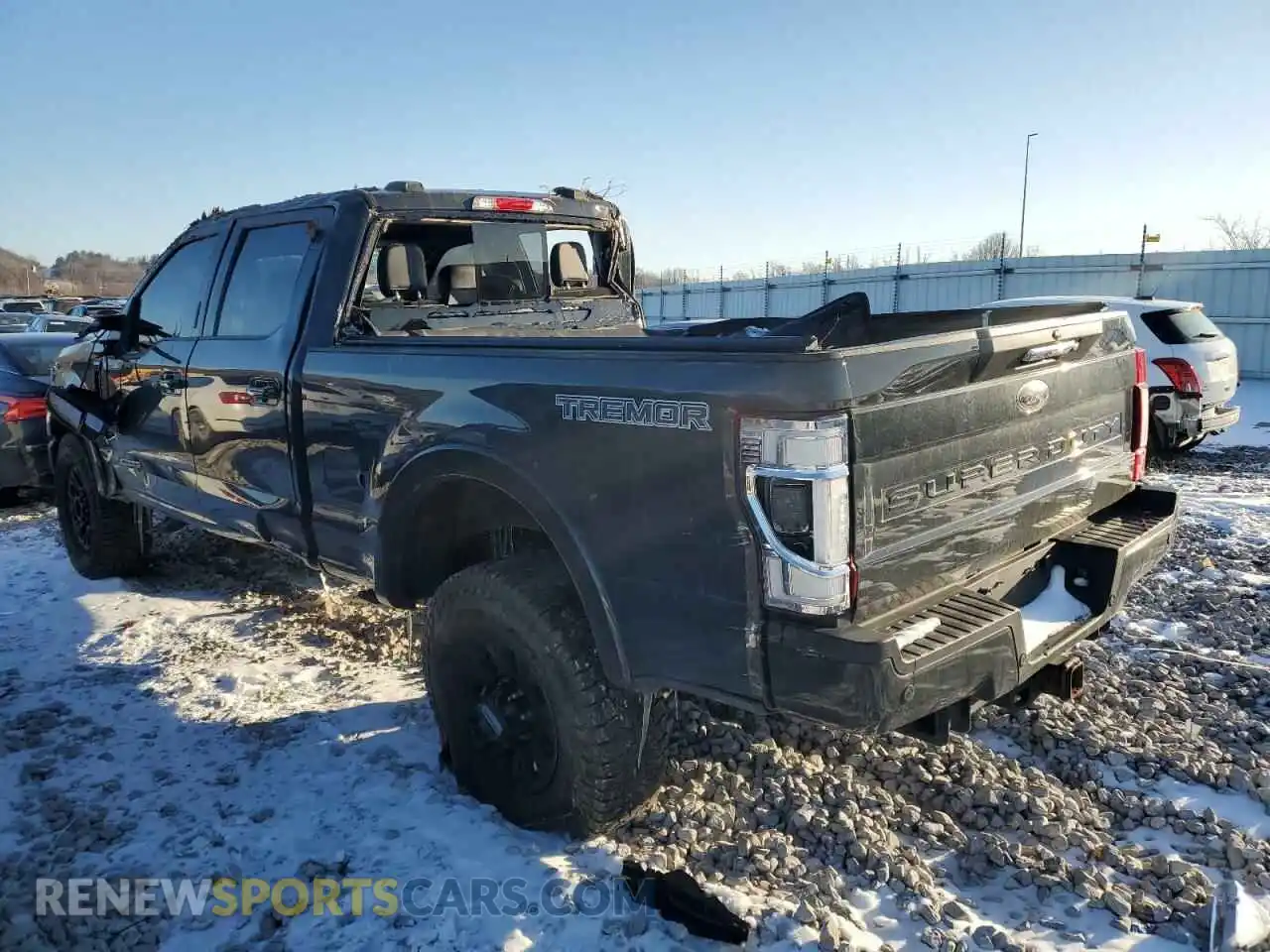 2 fotografías del automóvil dañado 1FT8W2BTXMEC85111 FORD F250 2021
