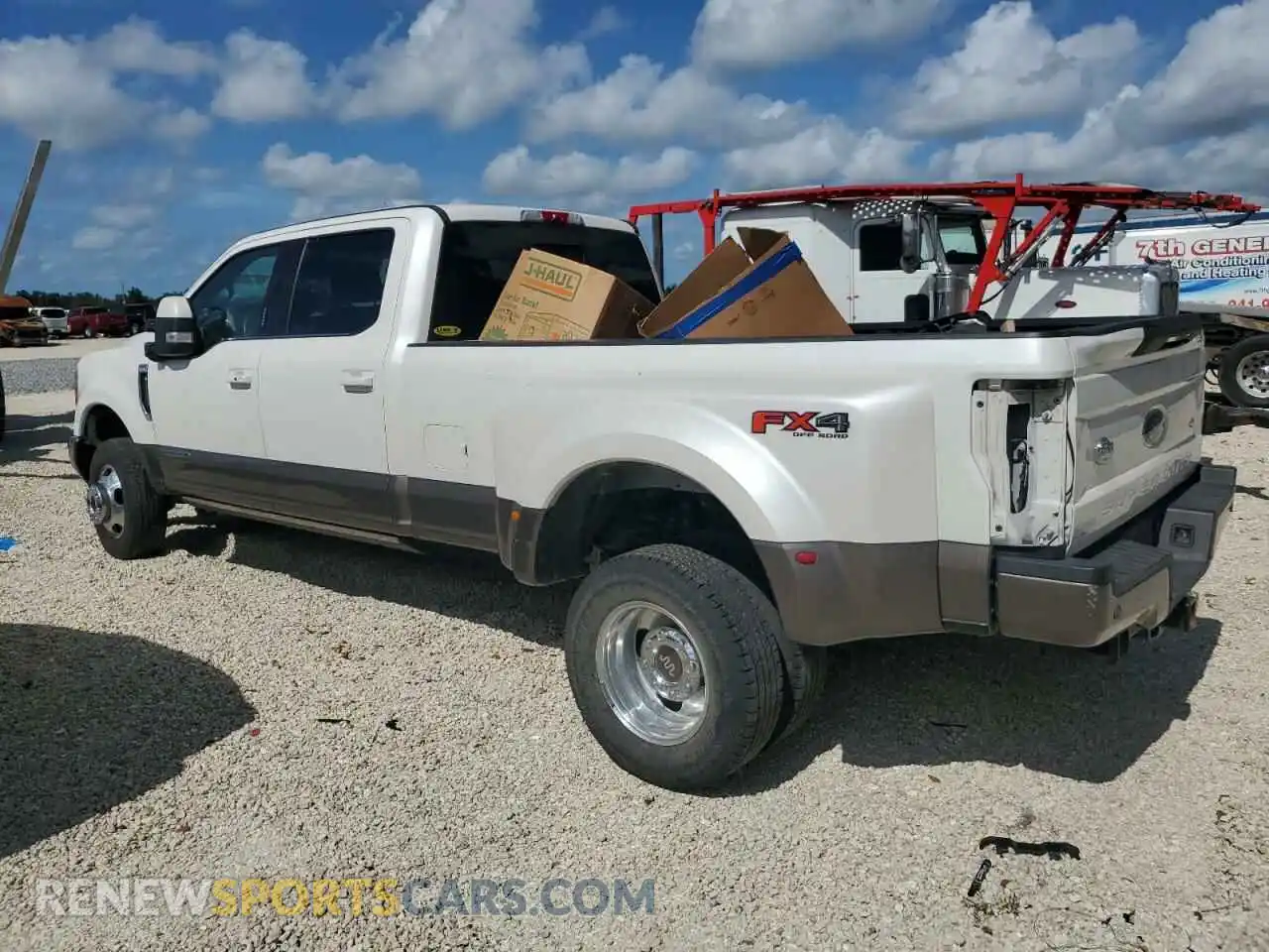 2 Фотография поврежденного автомобиля 1FT8W3DT9KEC28477 FORD F350 2019