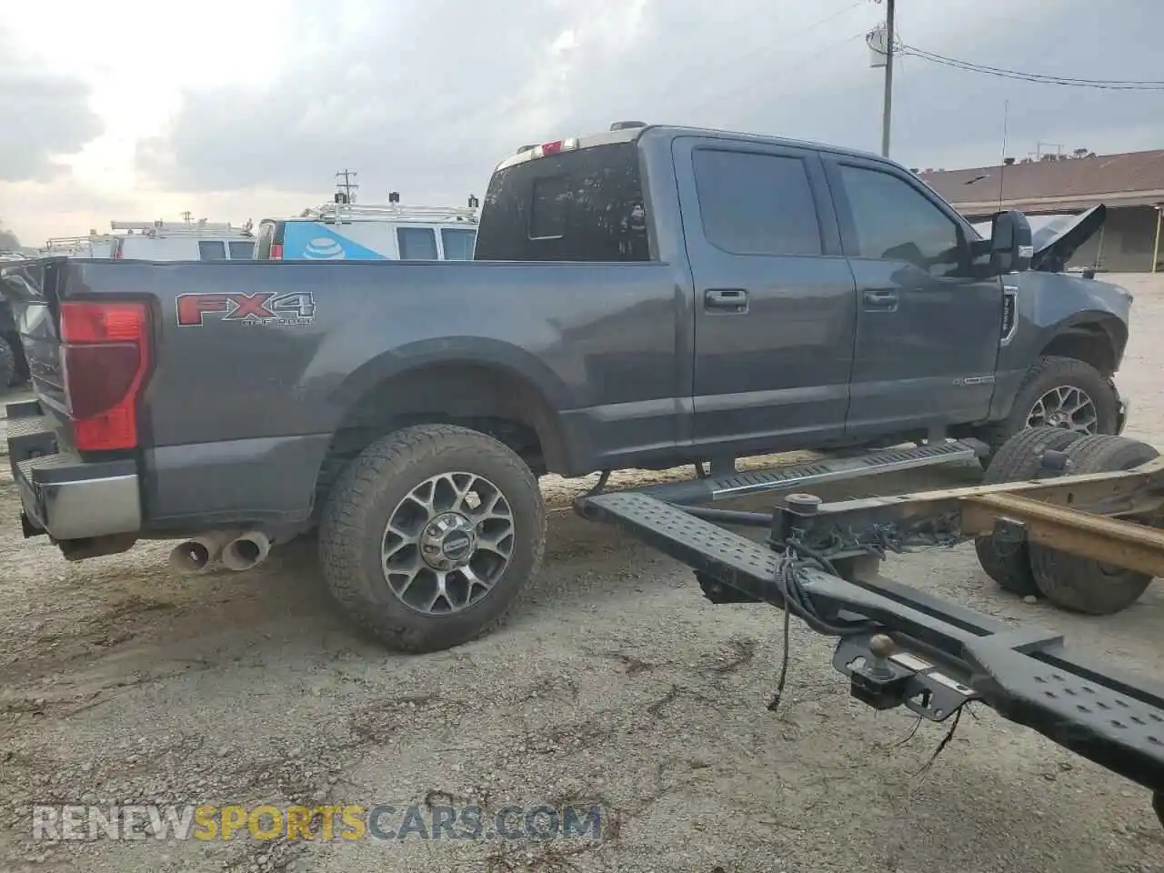 3 Photograph of a damaged car 1FT8W3BT3LED48506 FORD F350 2020