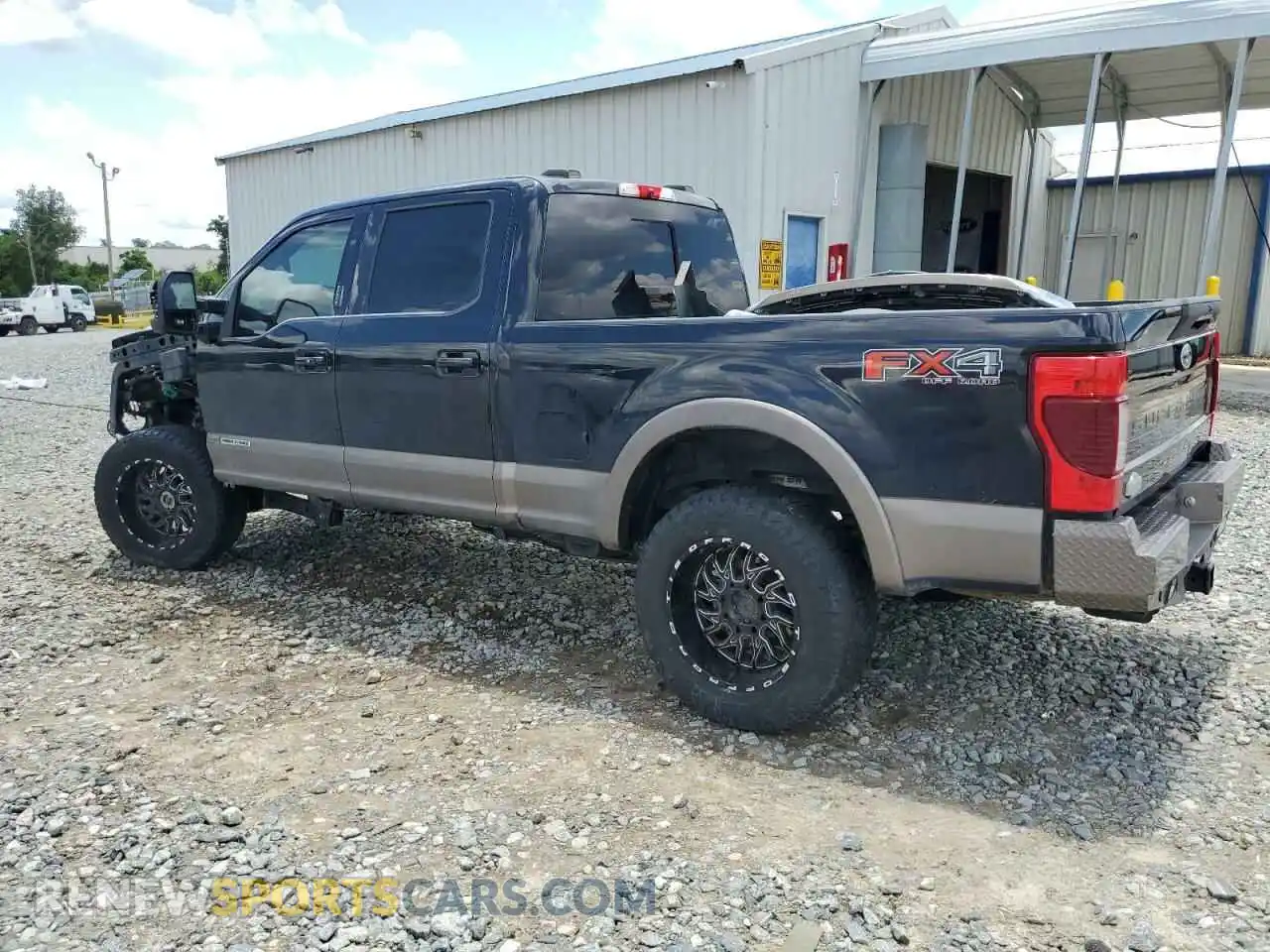 2 Фотография поврежденного автомобиля 1FT8W3BT5LEE35808 FORD F350 2020
