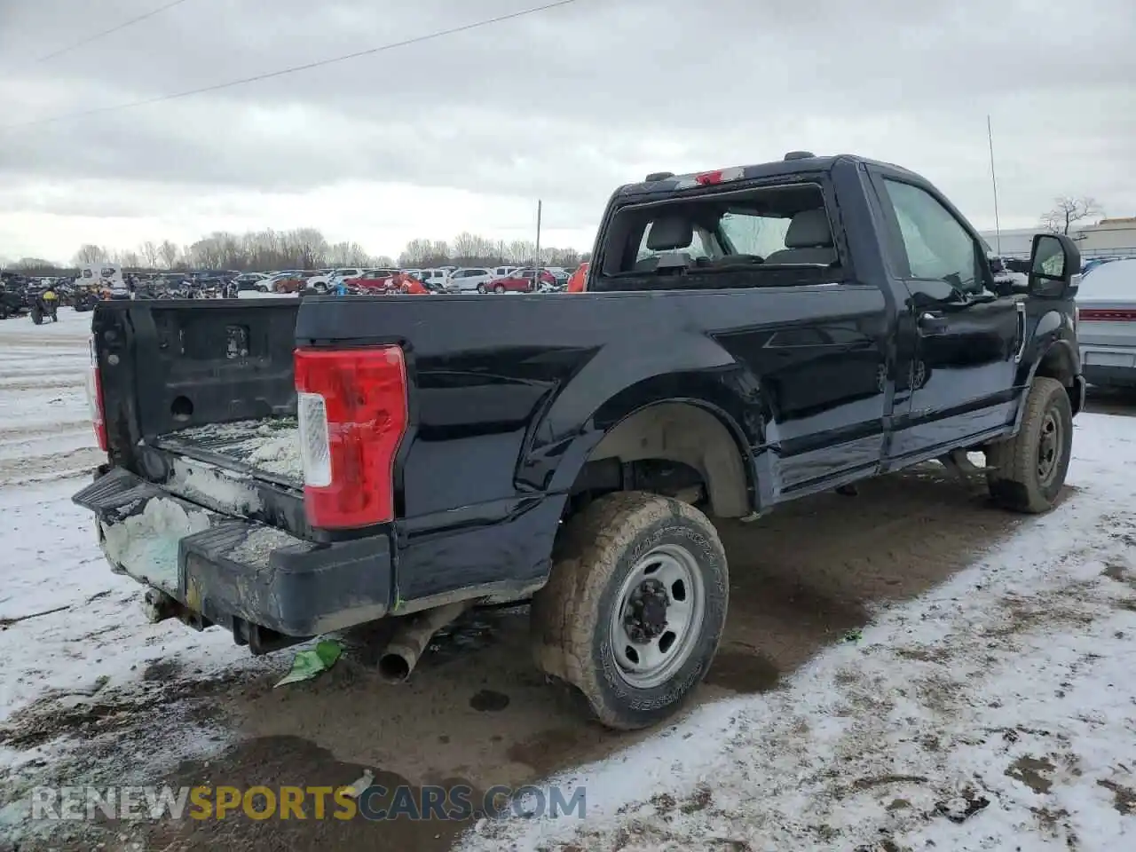 3 Photograph of a damaged car 1FTRF3B60LED31578 FORD F350 2020