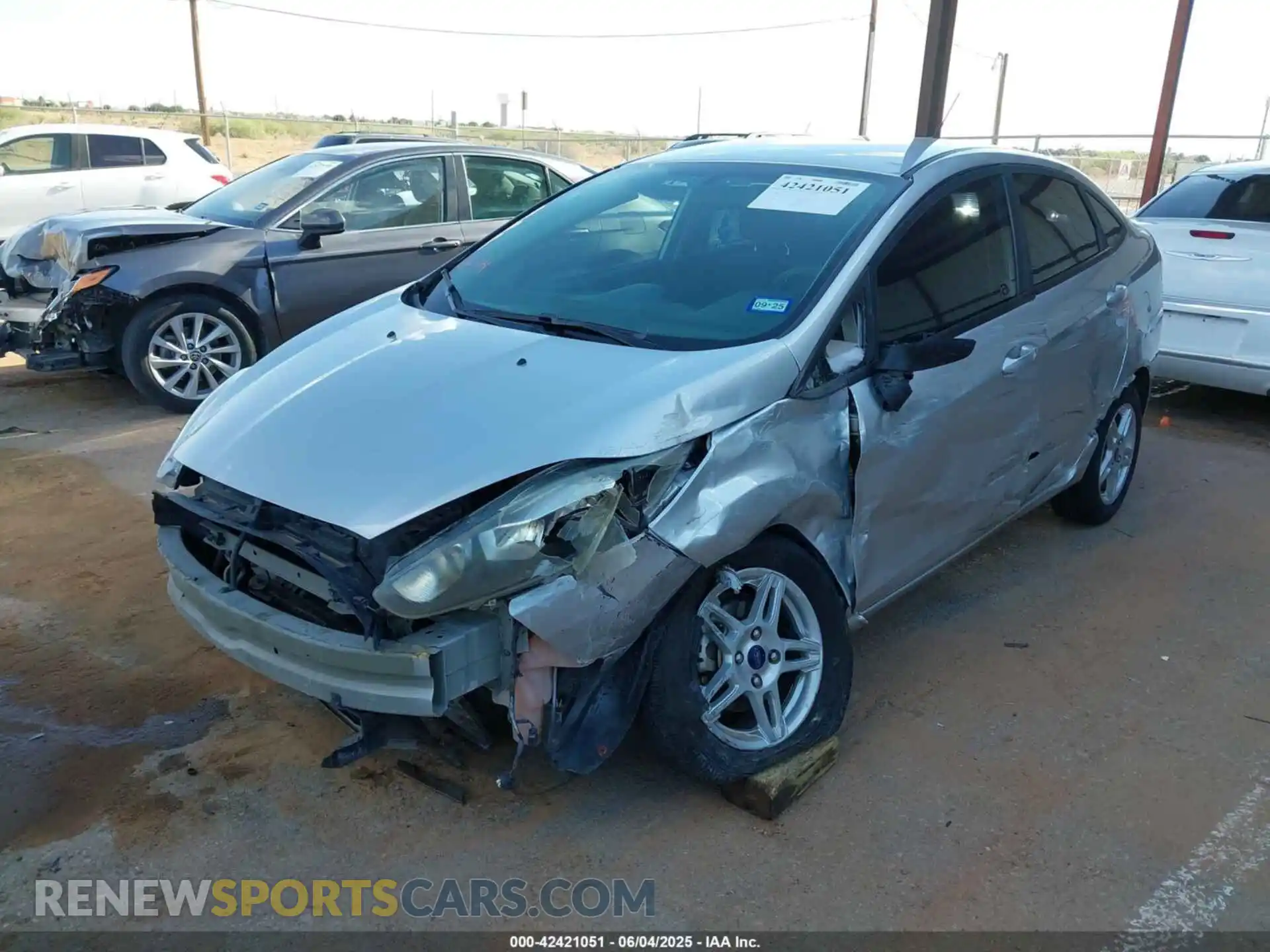 2 Фотография поврежденного автомобиля 3FADP4BJ0KM163070 FORD FIESTA 2019