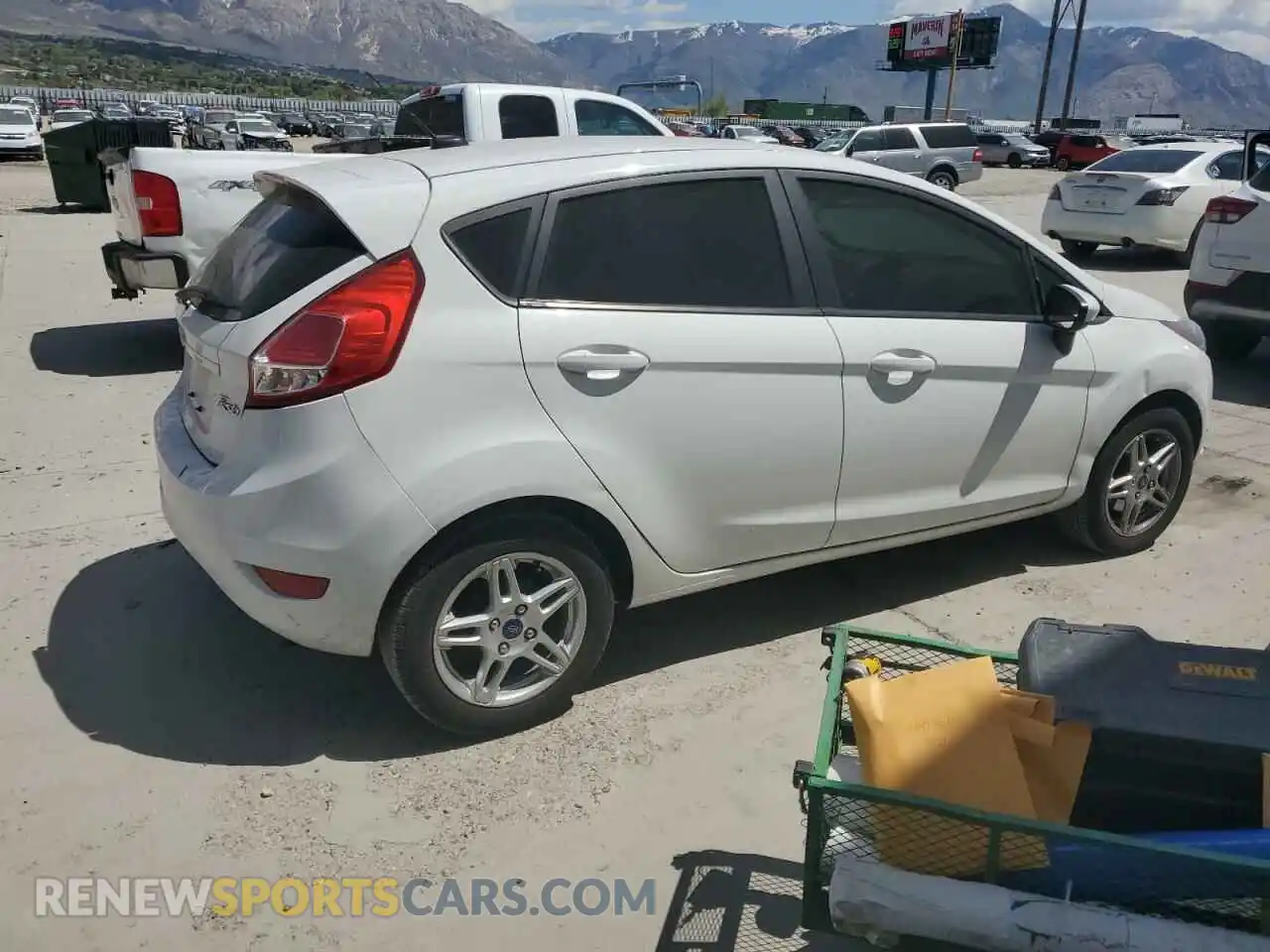 3 Photograph of a damaged car 3FADP4EJ4KM104891 FORD FIESTA 2019