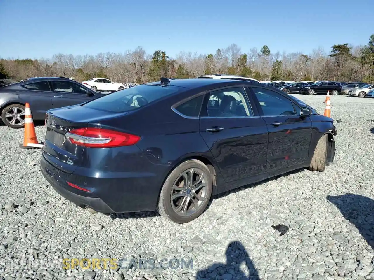 3 Photograph of a damaged car 3FA6P0CD0LR109007 FORD FUSION 2020