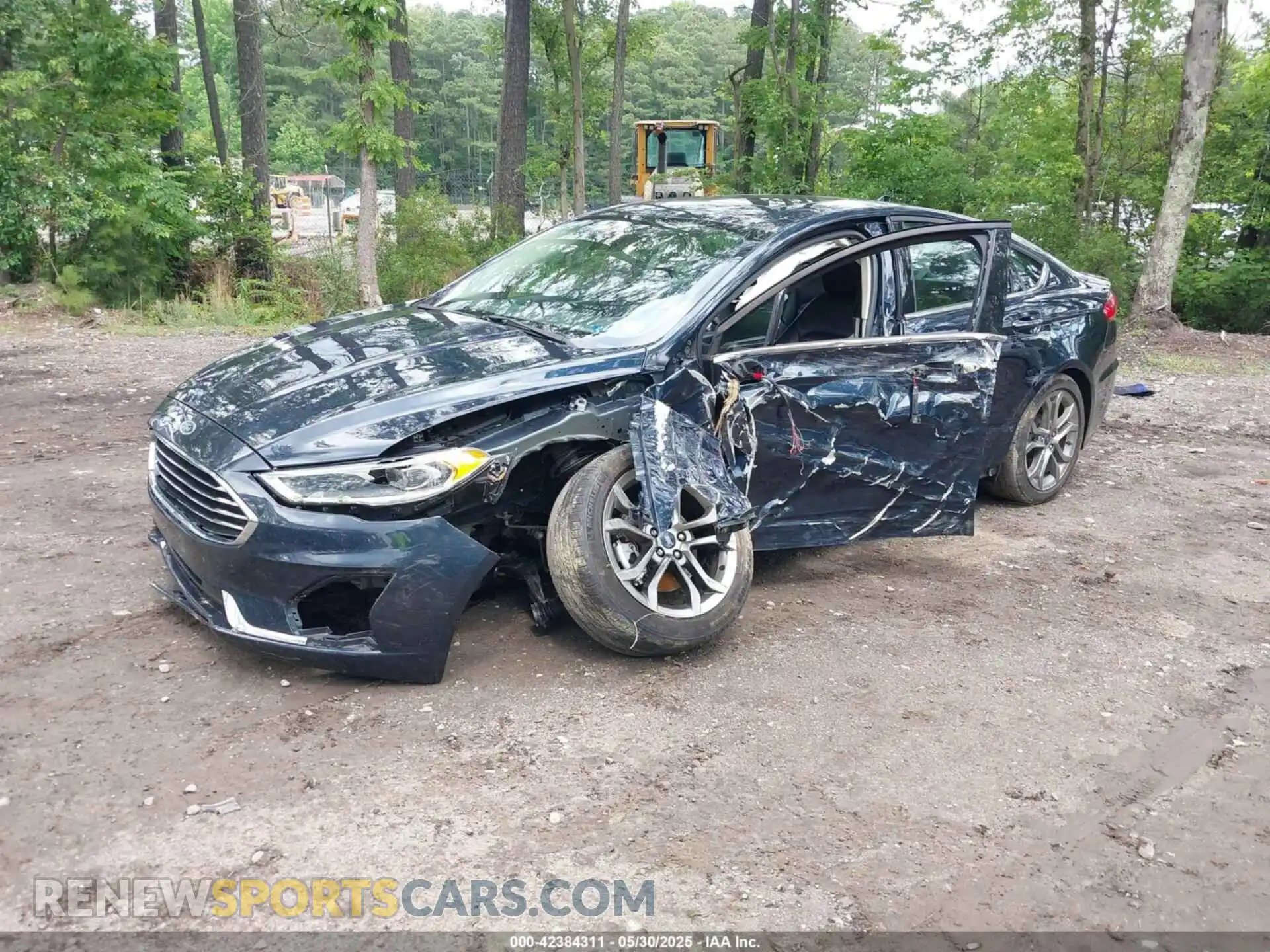 2 fotografías del automóvil dañado 3FA6P0CD1LR180409 FORD FUSION 2020