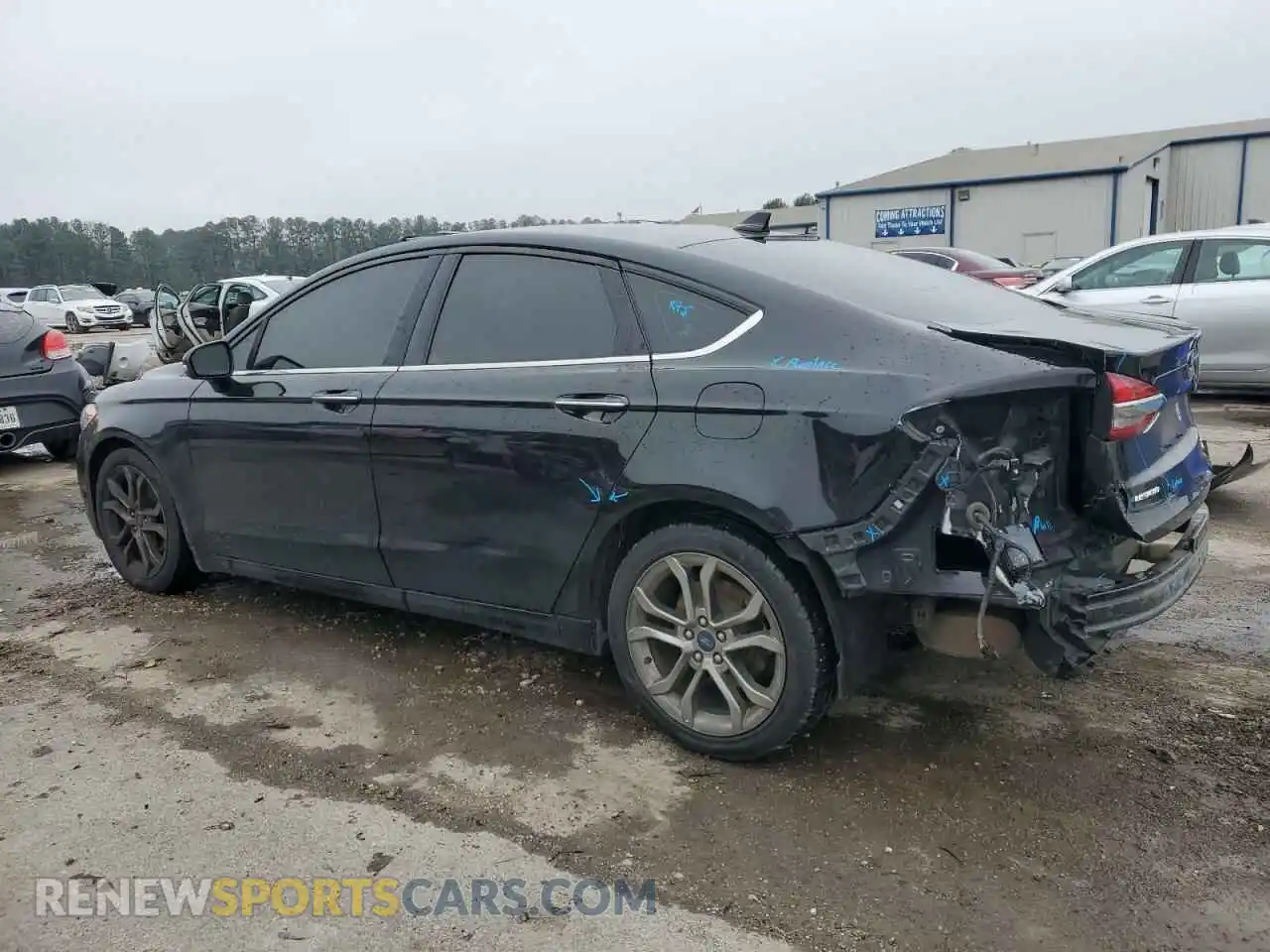 2 Photograph of a damaged car 3FA6P0CD5LR133044 FORD FUSION 2020