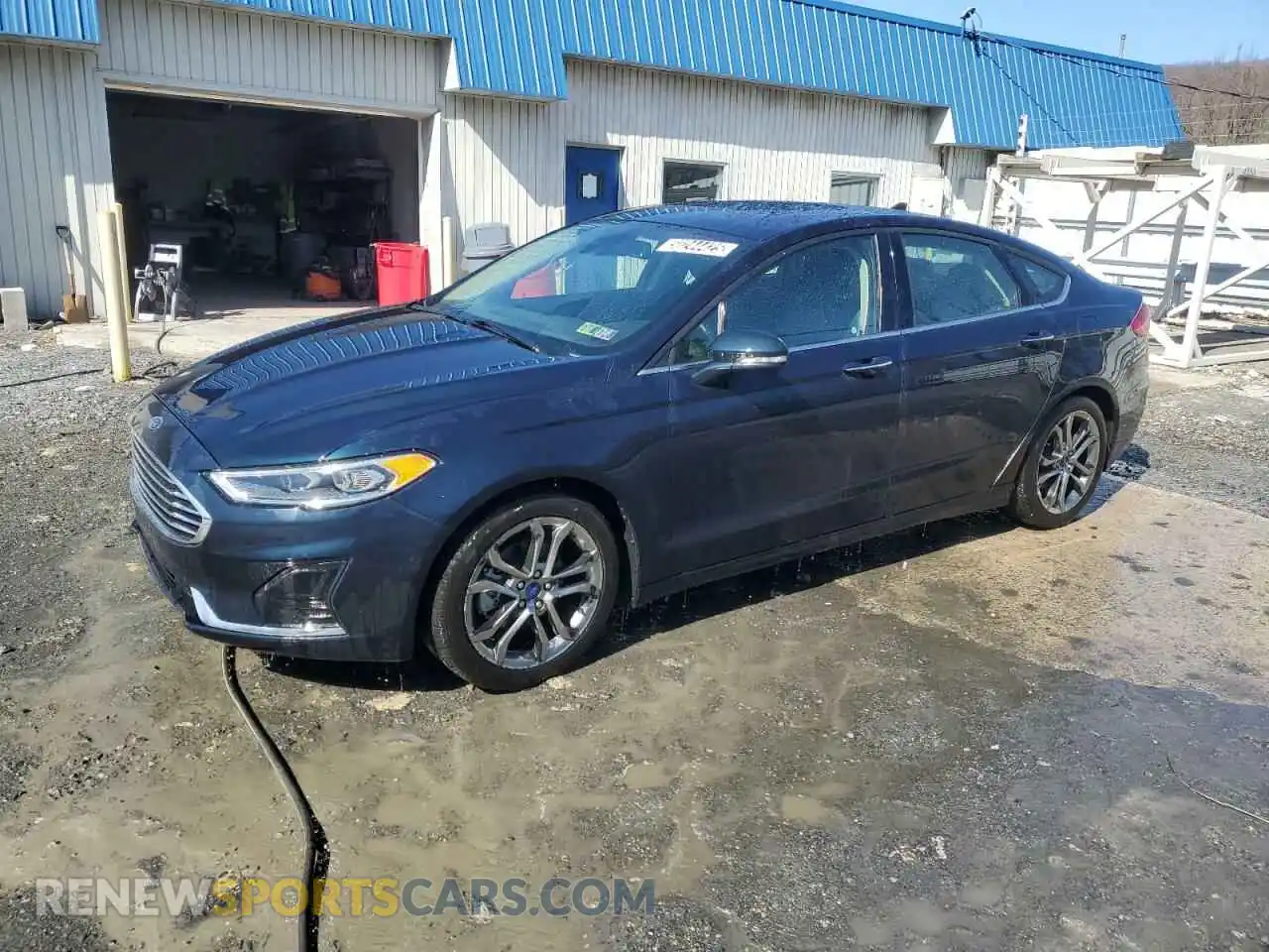 1 Photograph of a damaged car 3FA6P0CD5LR161636 FORD FUSION 2020