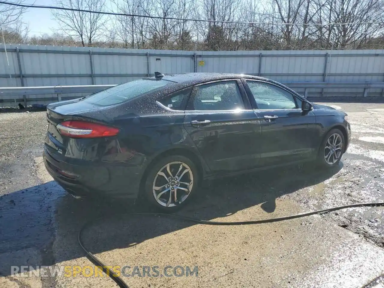 3 Photograph of a damaged car 3FA6P0CD5LR161636 FORD FUSION 2020