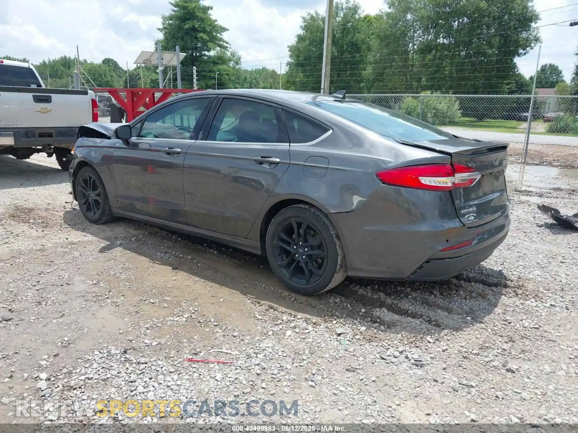3 Photograph of a damaged car 3FA6P0HD6LR160147 FORD FUSION 2020