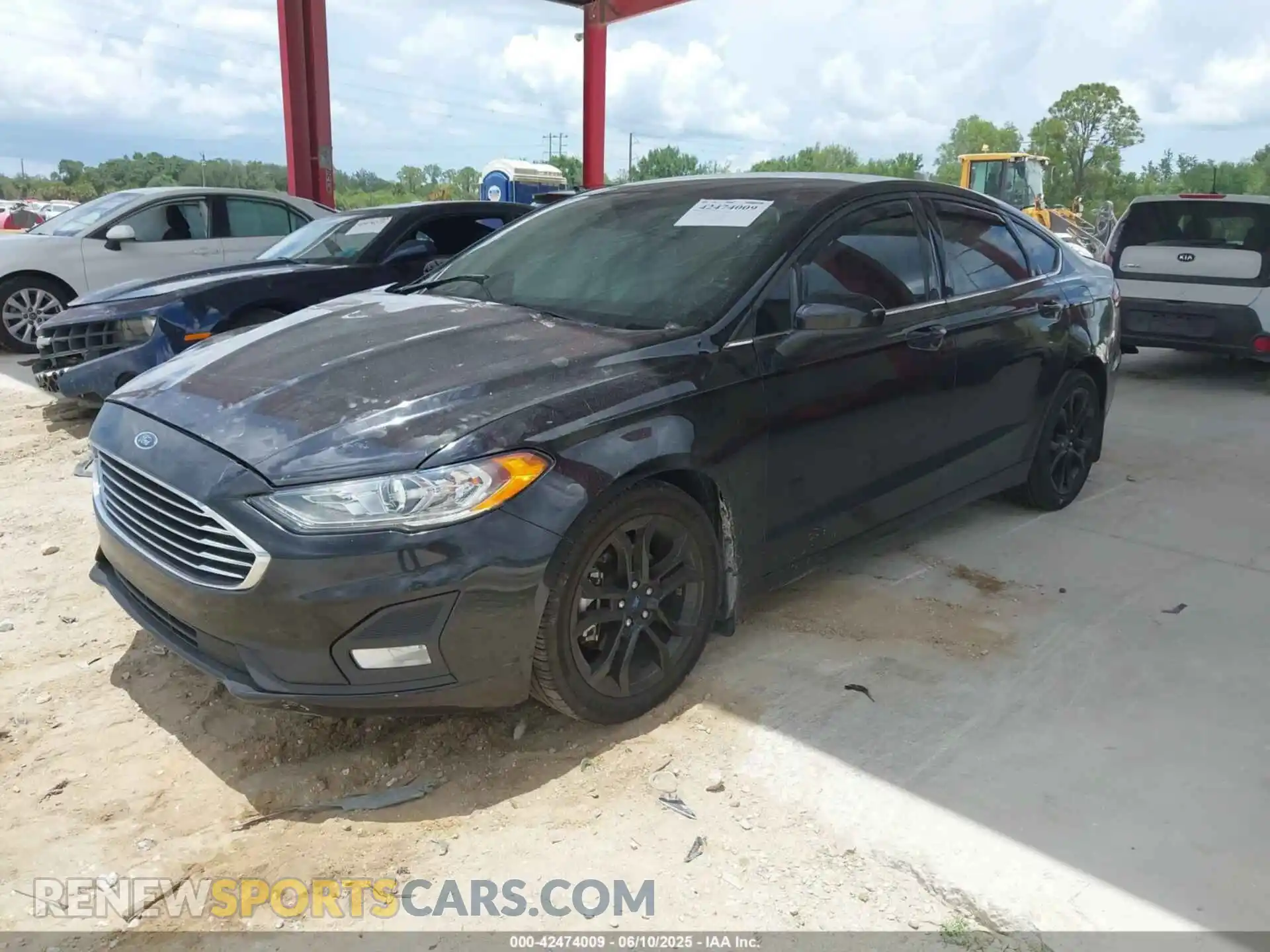 2 Photograph of a damaged car 3FA6P0HD8LR197796 FORD FUSION 2020