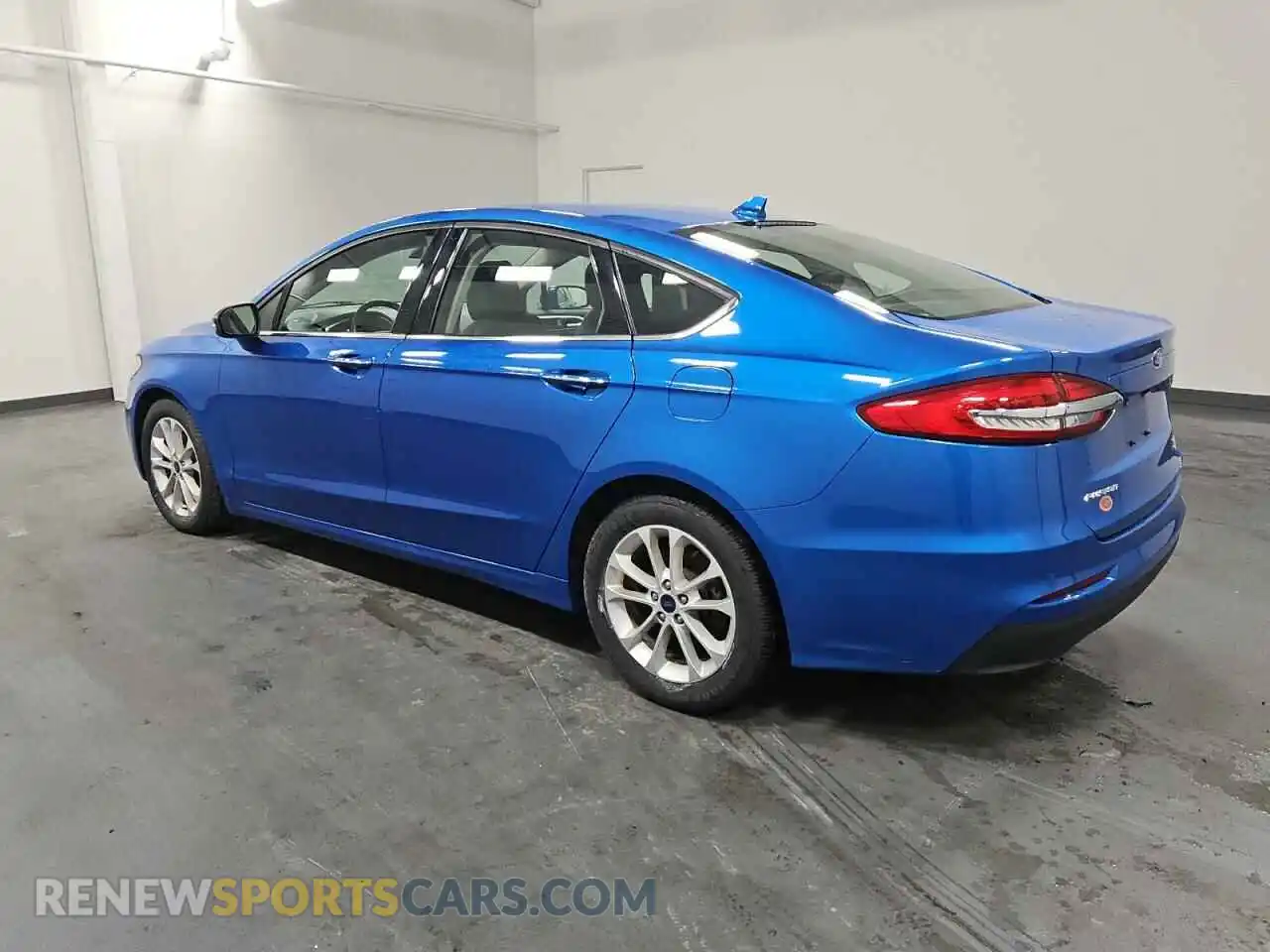 2 Photograph of a damaged car 3FA6P0MU2LR203792 FORD FUSION 2020