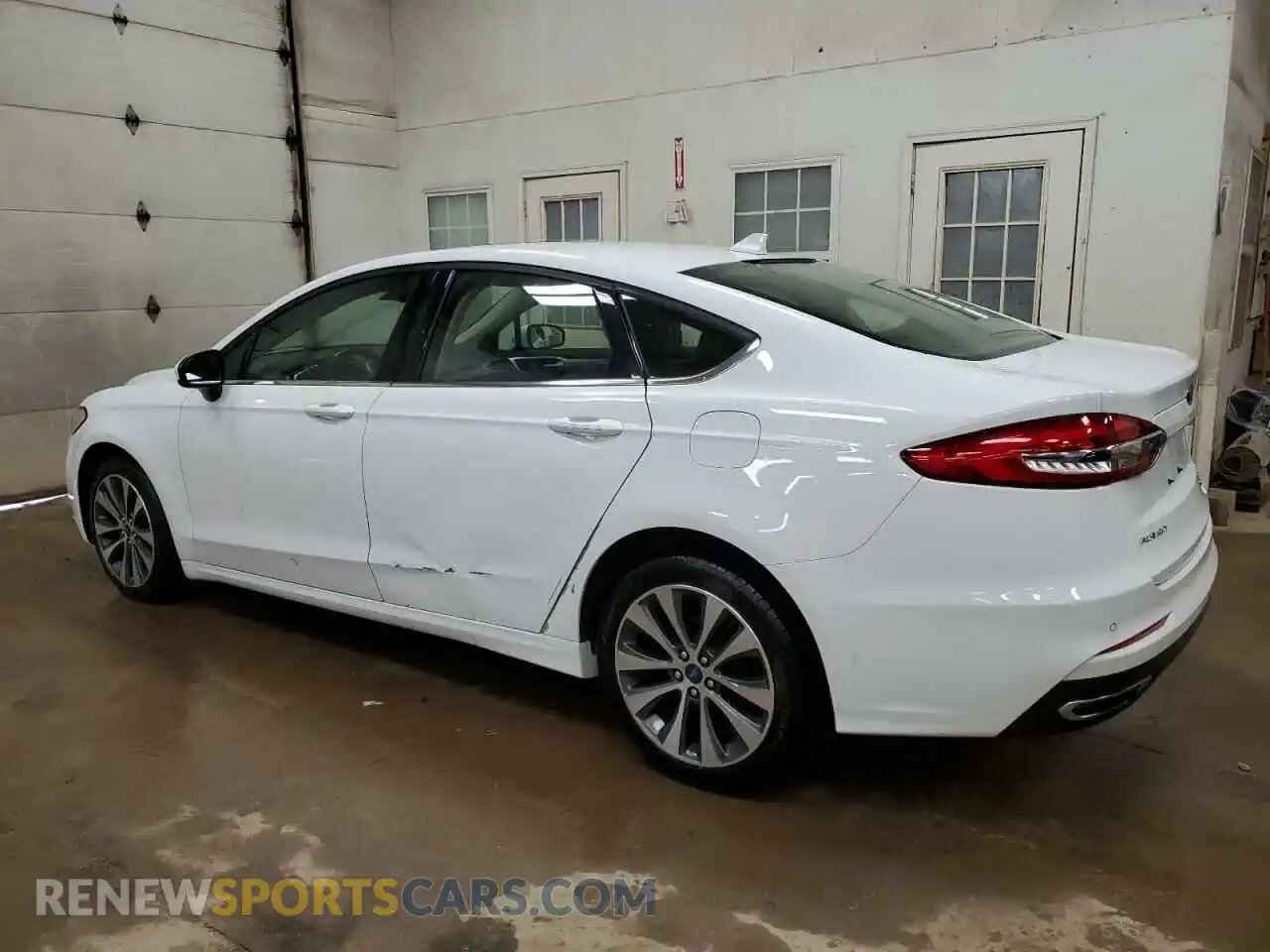 2 Photograph of a damaged car 3FA6P0T97LR190504 FORD FUSION 2020