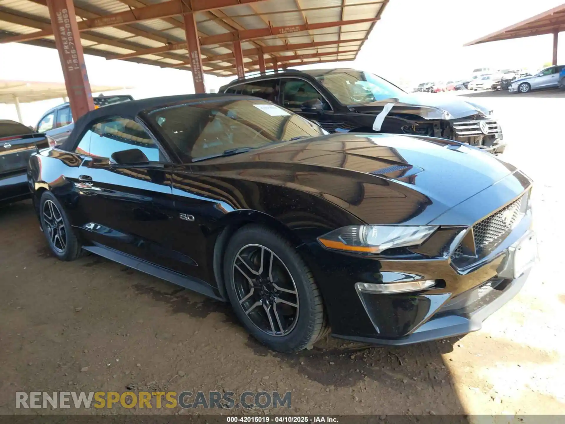 1 Photograph of a damaged car 1FATP8FF7K5126175 FORD MUSTANG 2019
