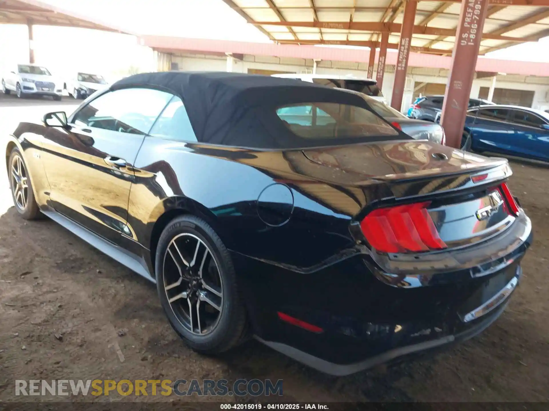 3 Photograph of a damaged car 1FATP8FF7K5126175 FORD MUSTANG 2019